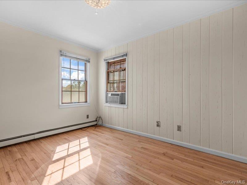 39 12th Avenue – For Sale photo 26