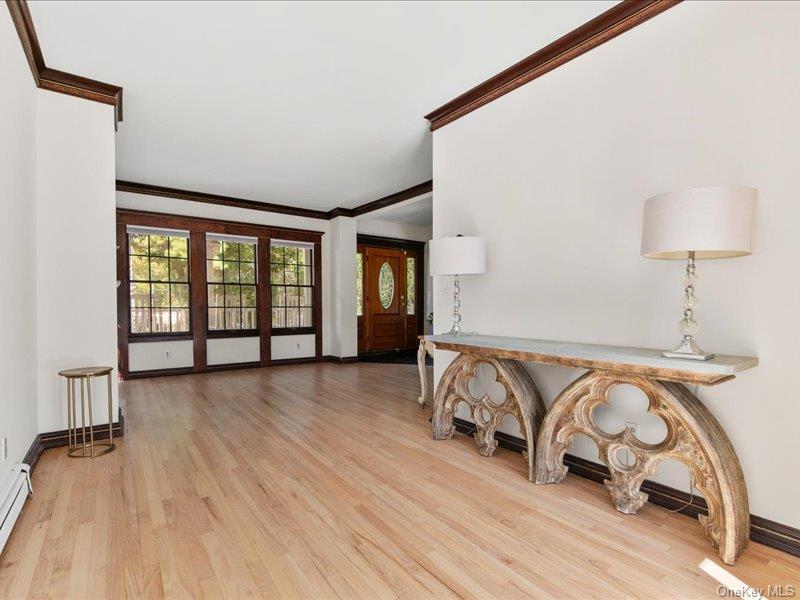 39 12th Avenue – For Sale photo 16