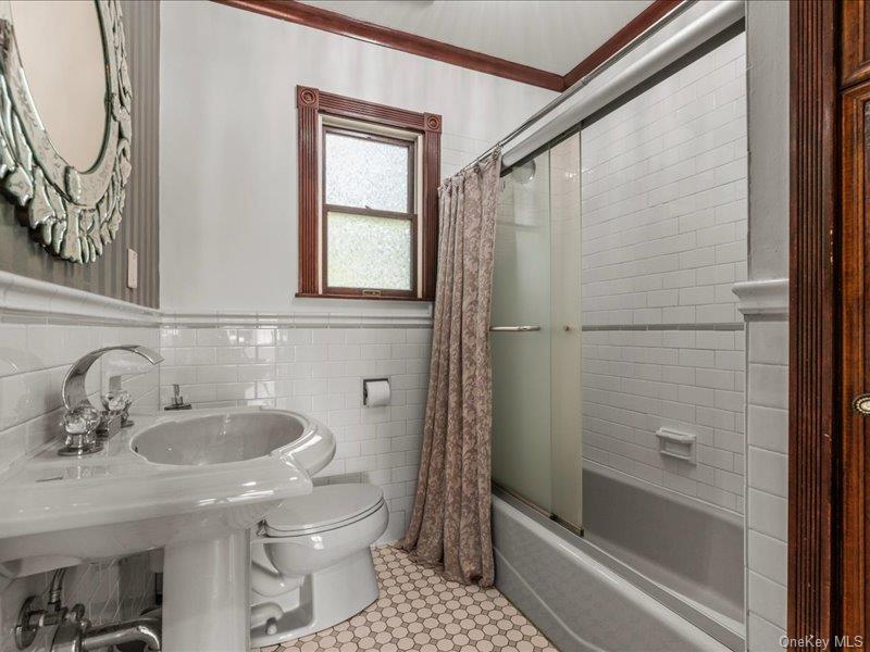 39 12th Avenue – For Sale photo 29