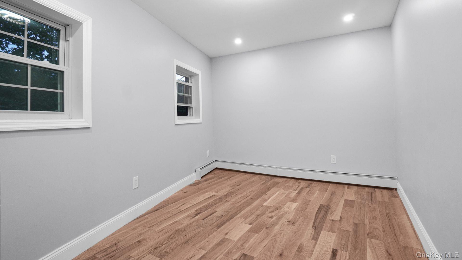 918 Throgs Neck Expwy – For Sale photo 15
