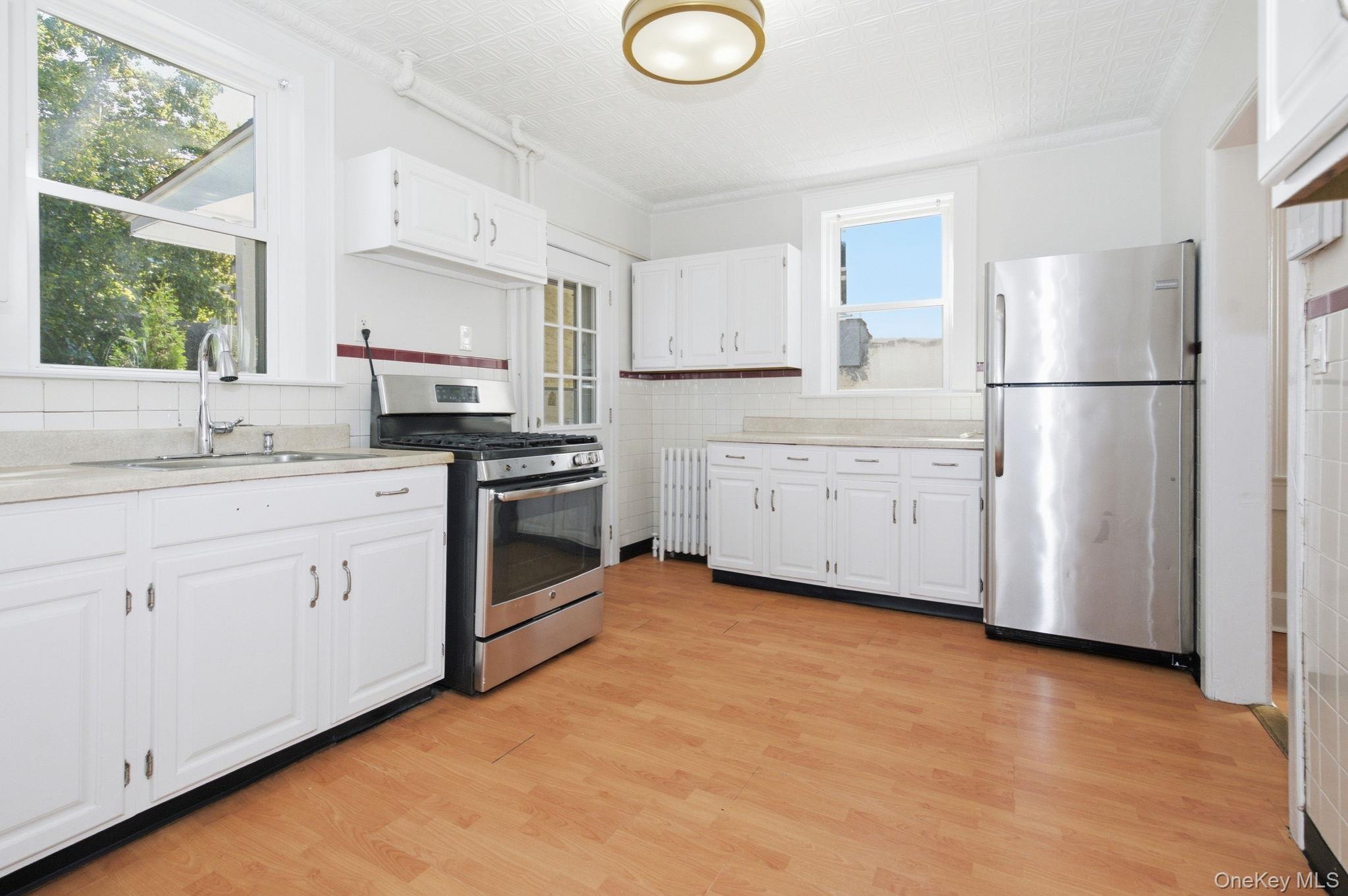 46-48 Robertson Avenue – For Sale photo 11