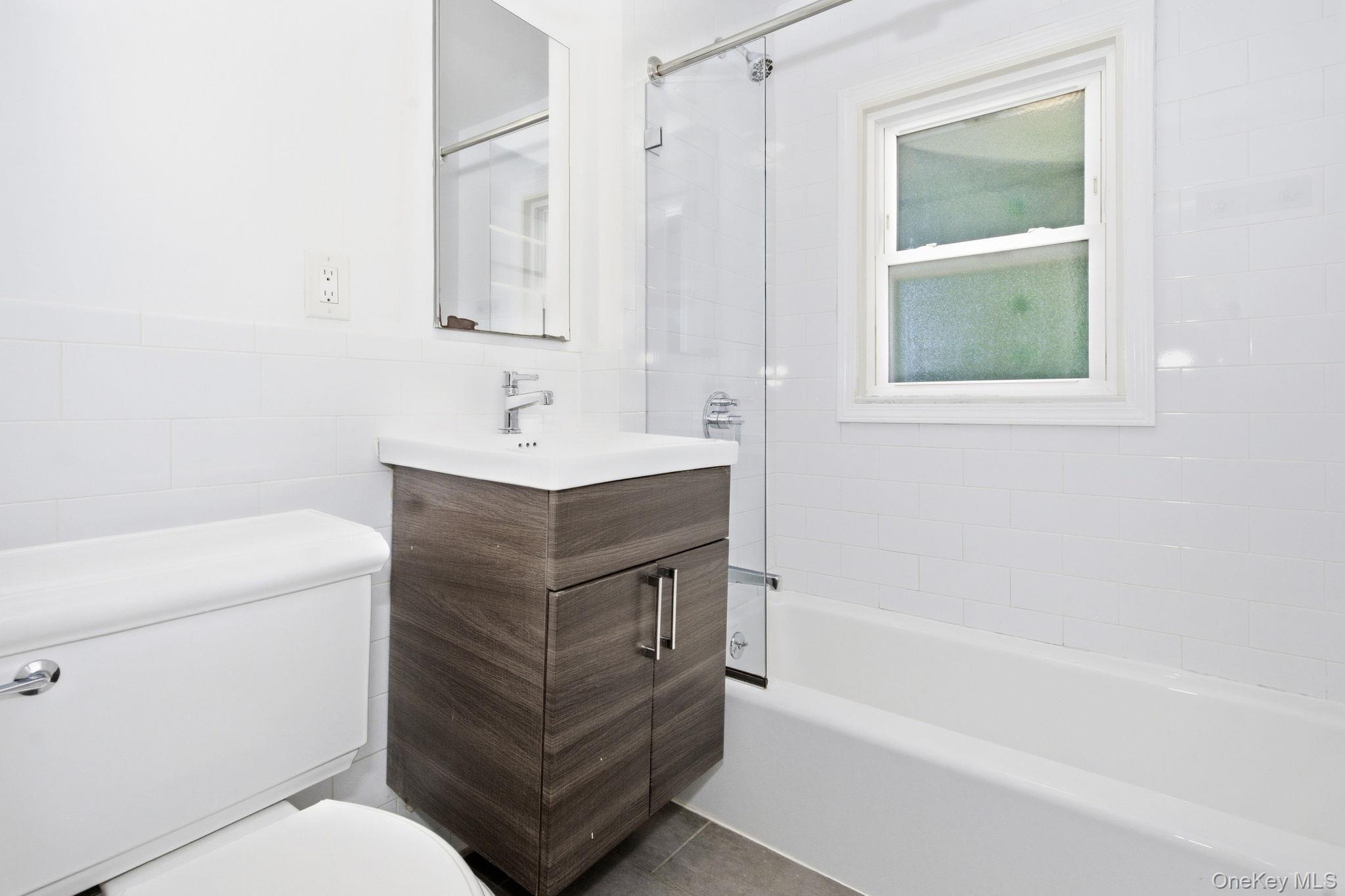 46-48 Robertson Avenue – For Sale photo 14