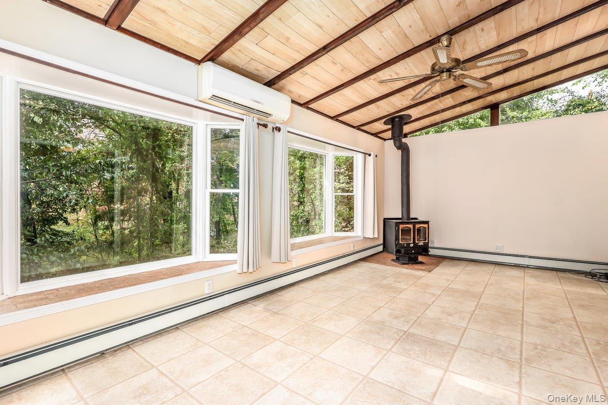 6 David Drive – For Sale photo 12