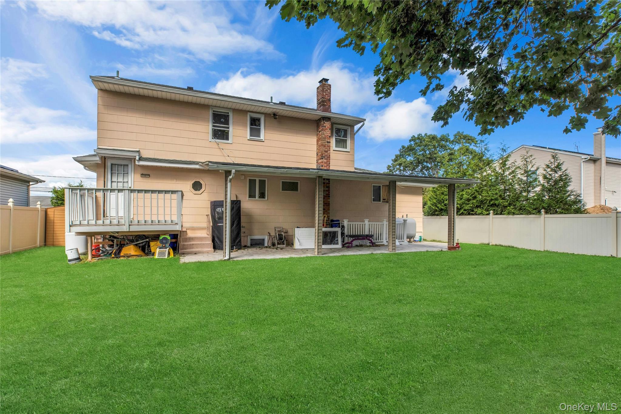 1208 America Avenue – For Sale photo 32