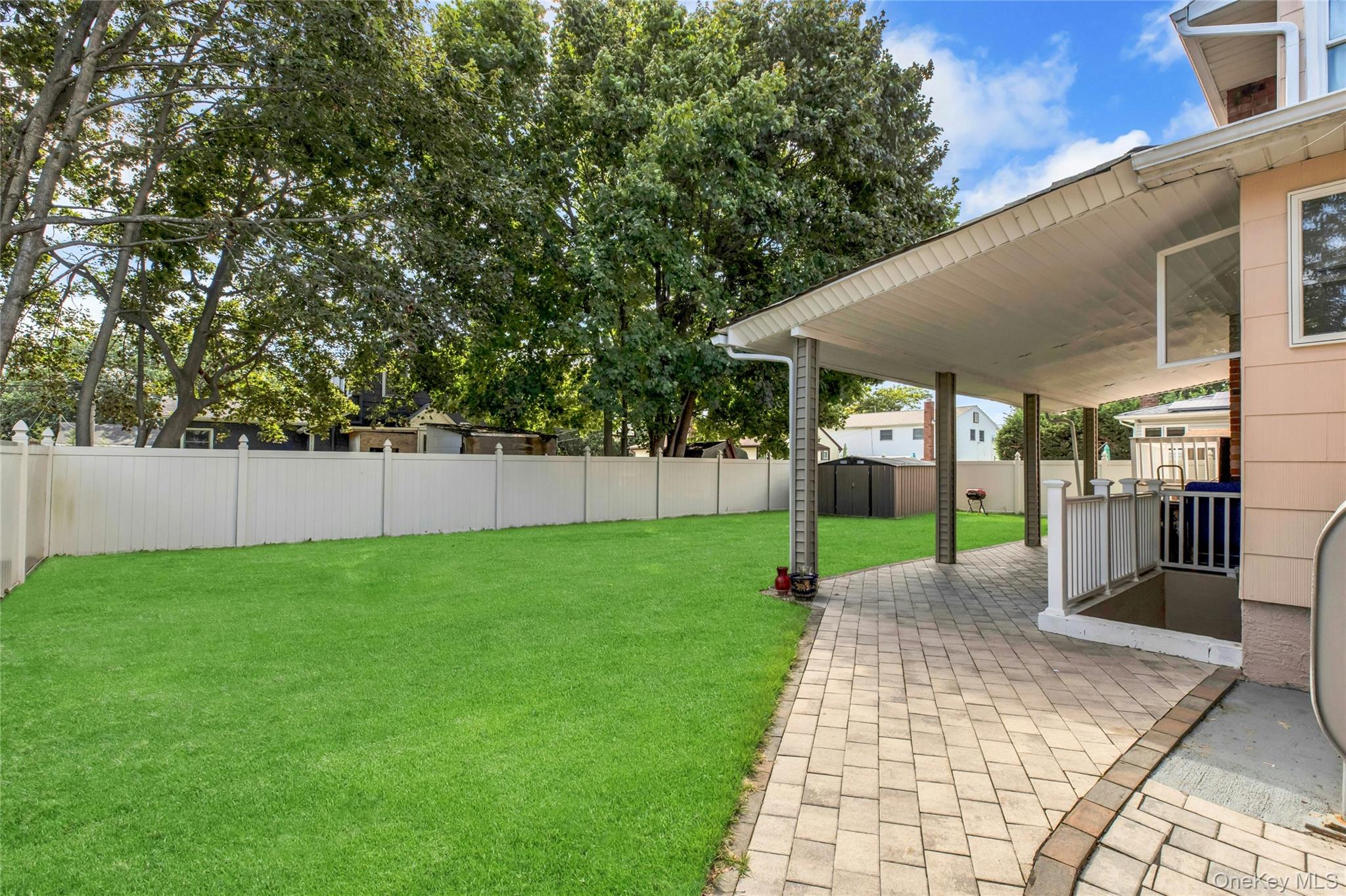 1208 America Avenue – For Sale photo 30