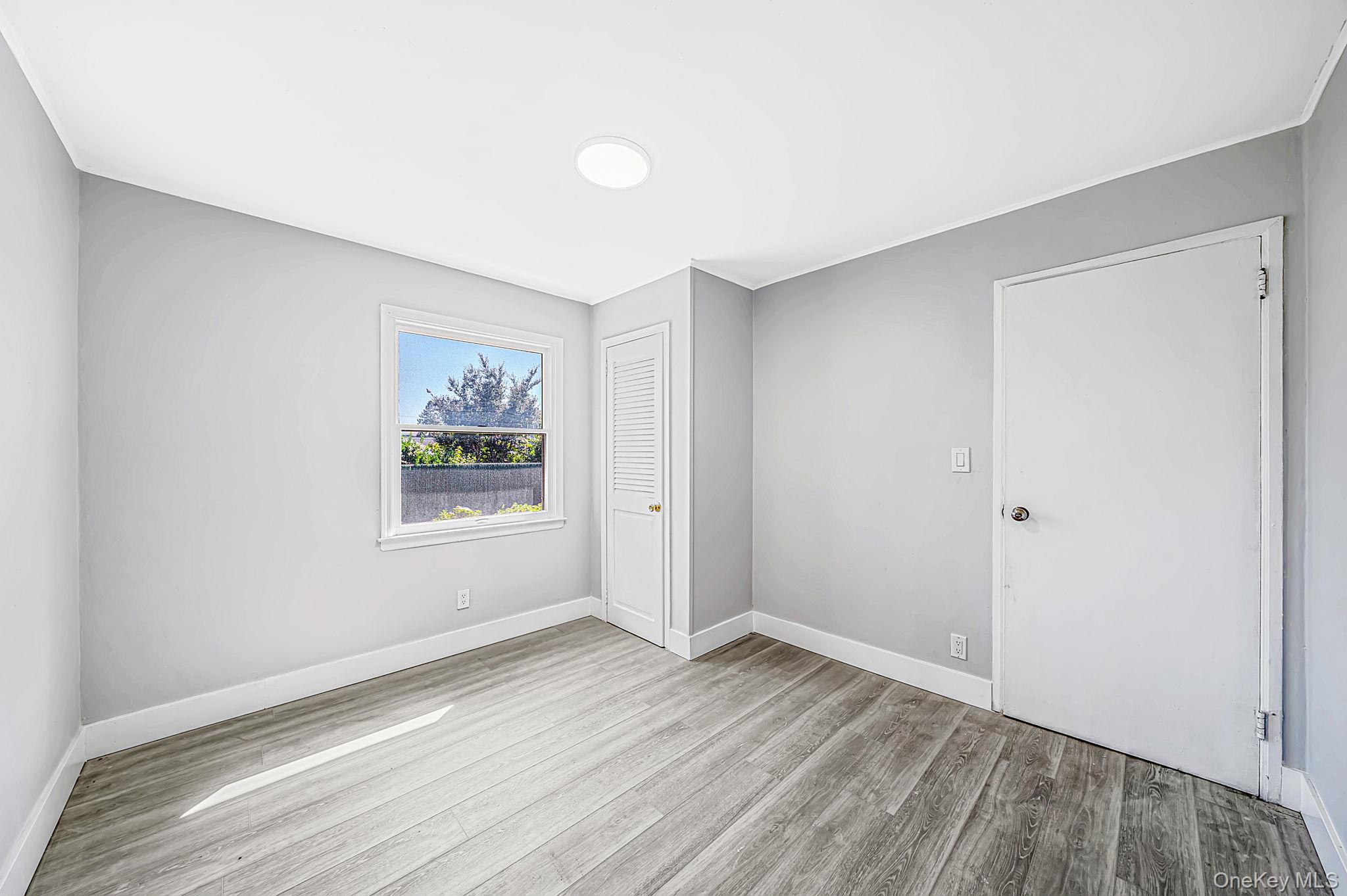 745 Anderson Avenue – For Sale photo 29