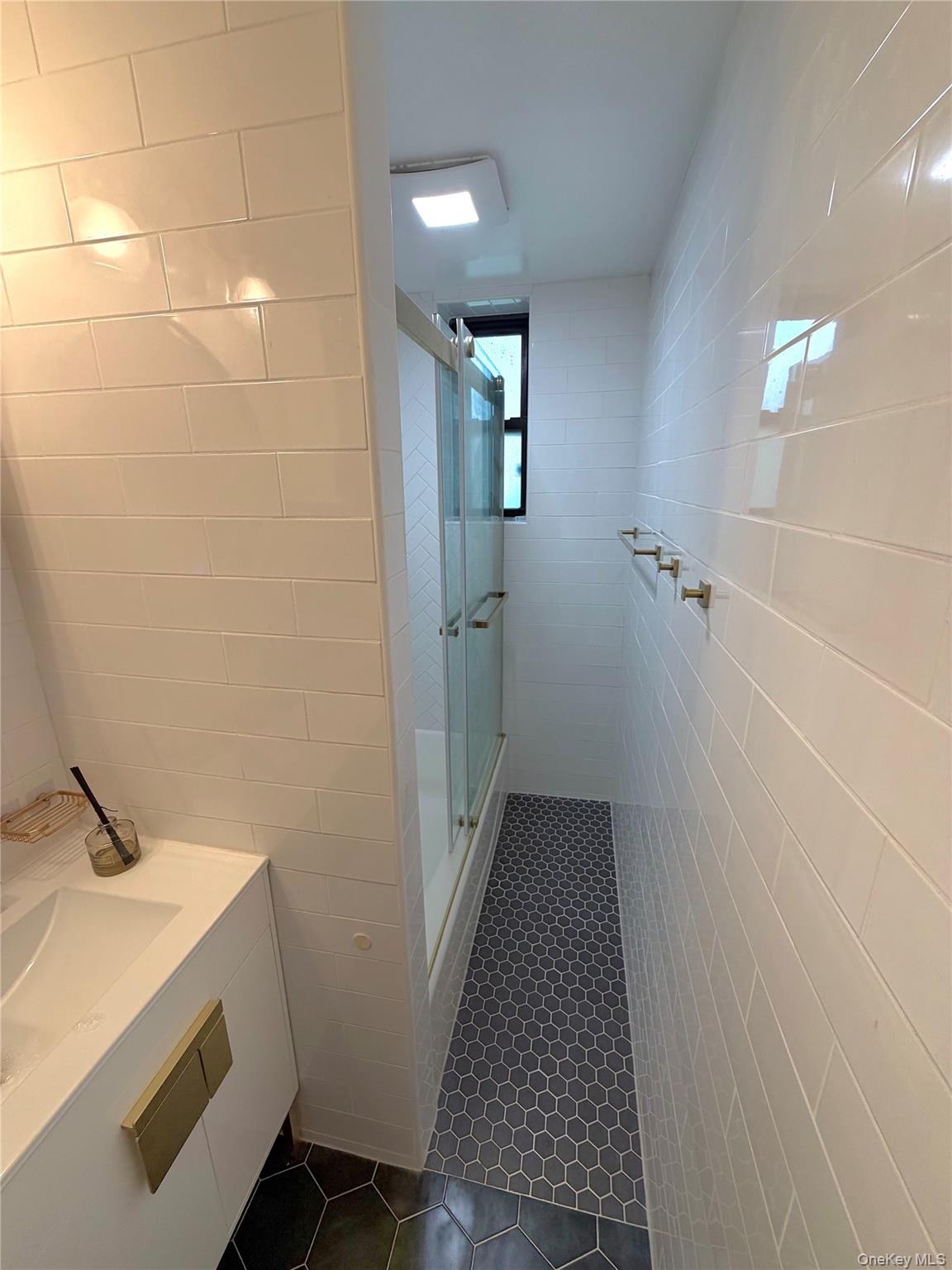 22-27 76 Street, Unit B2 photo 19