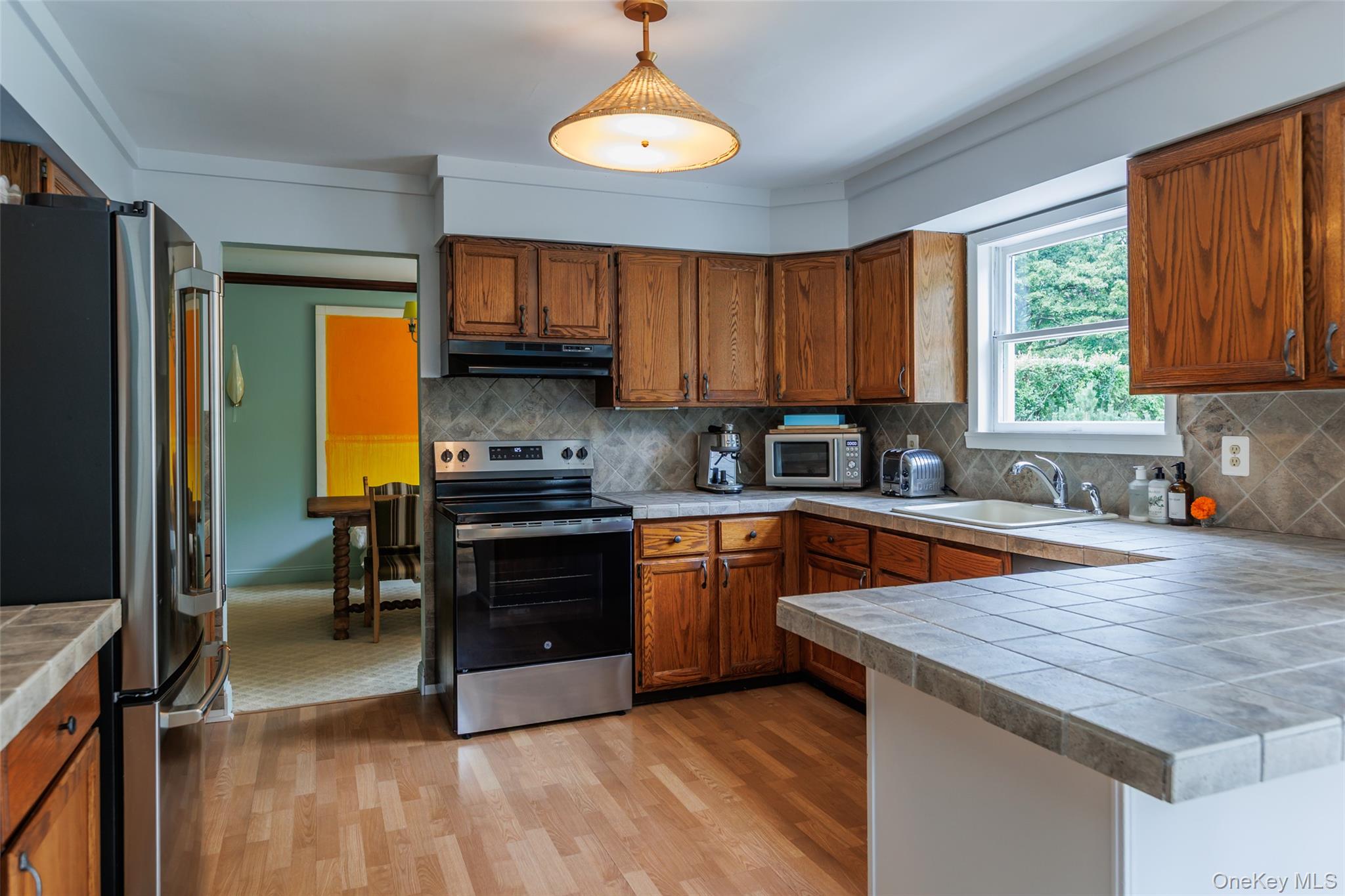 385 Main Street – For Sale photo 9