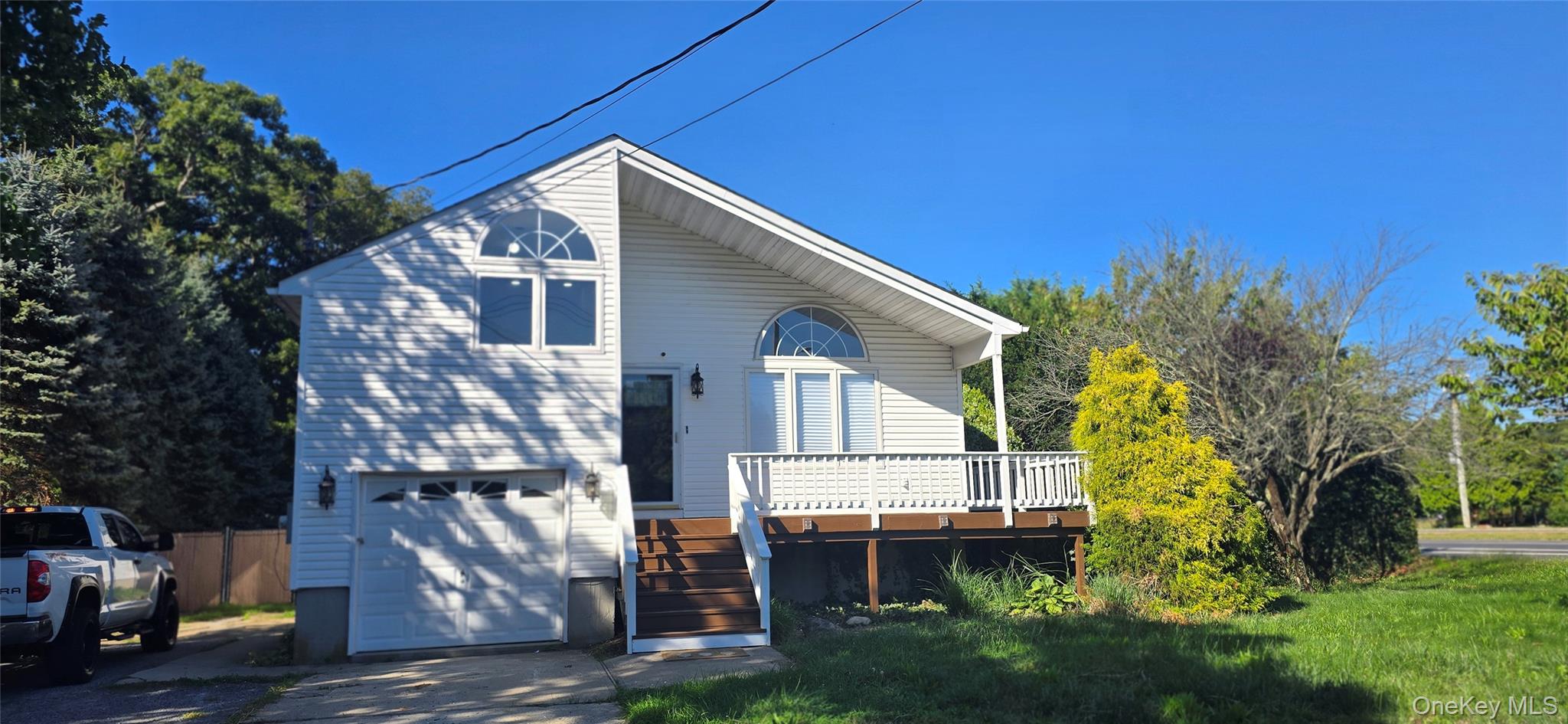107 Parkview Drive – For Sale