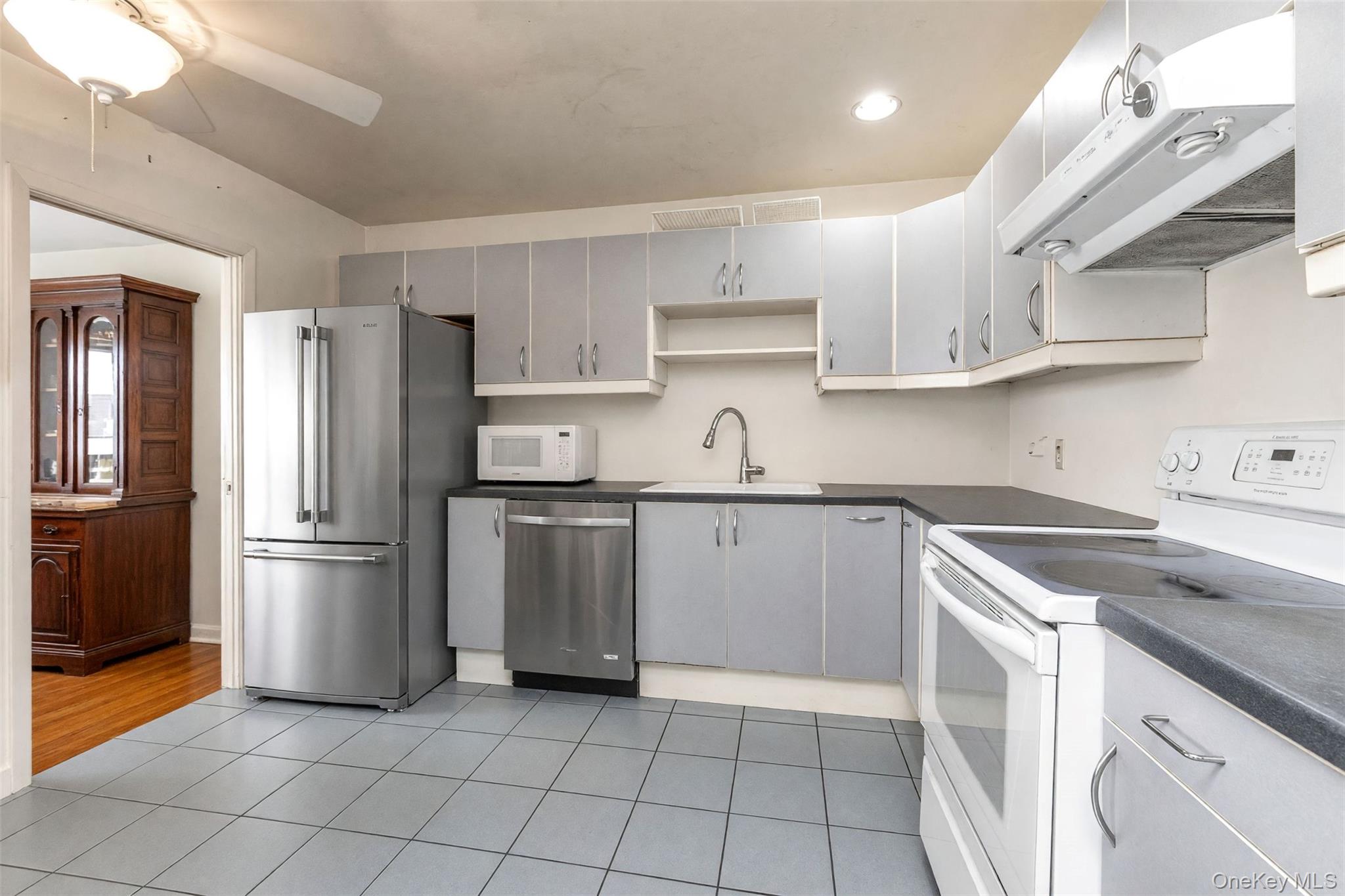 750 Lido Boulevard, Unit 73B photo 2