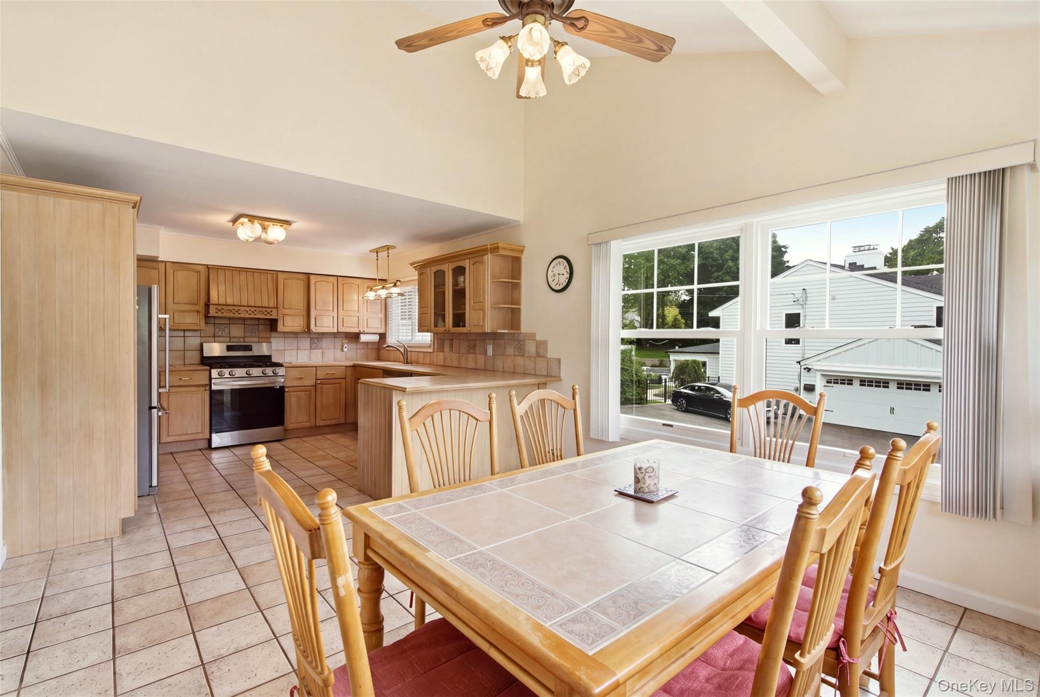 20 Old Town Lane – For Sale photo 7