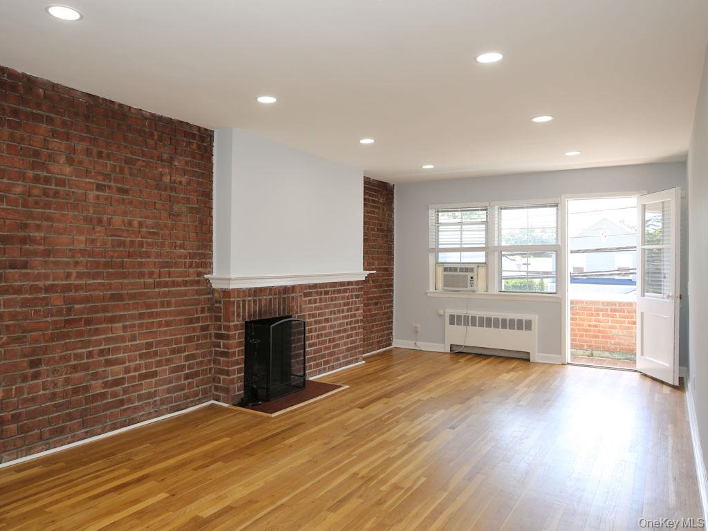 100 Theodore Fremd Avenue, Unit A1H photo 3