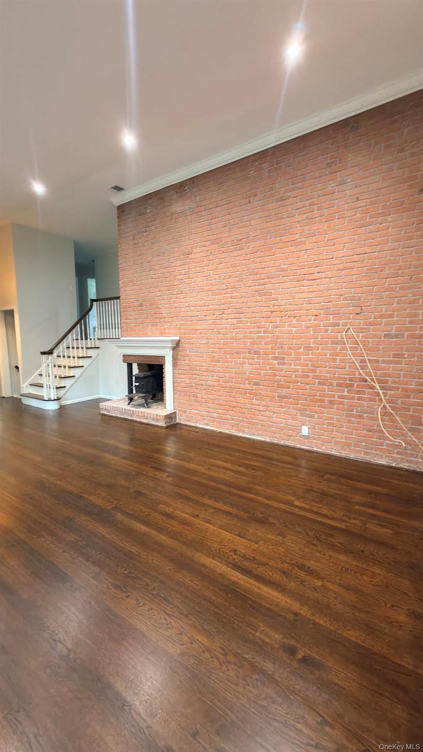 19 Bunkerhill Drive – For Rent photo 5