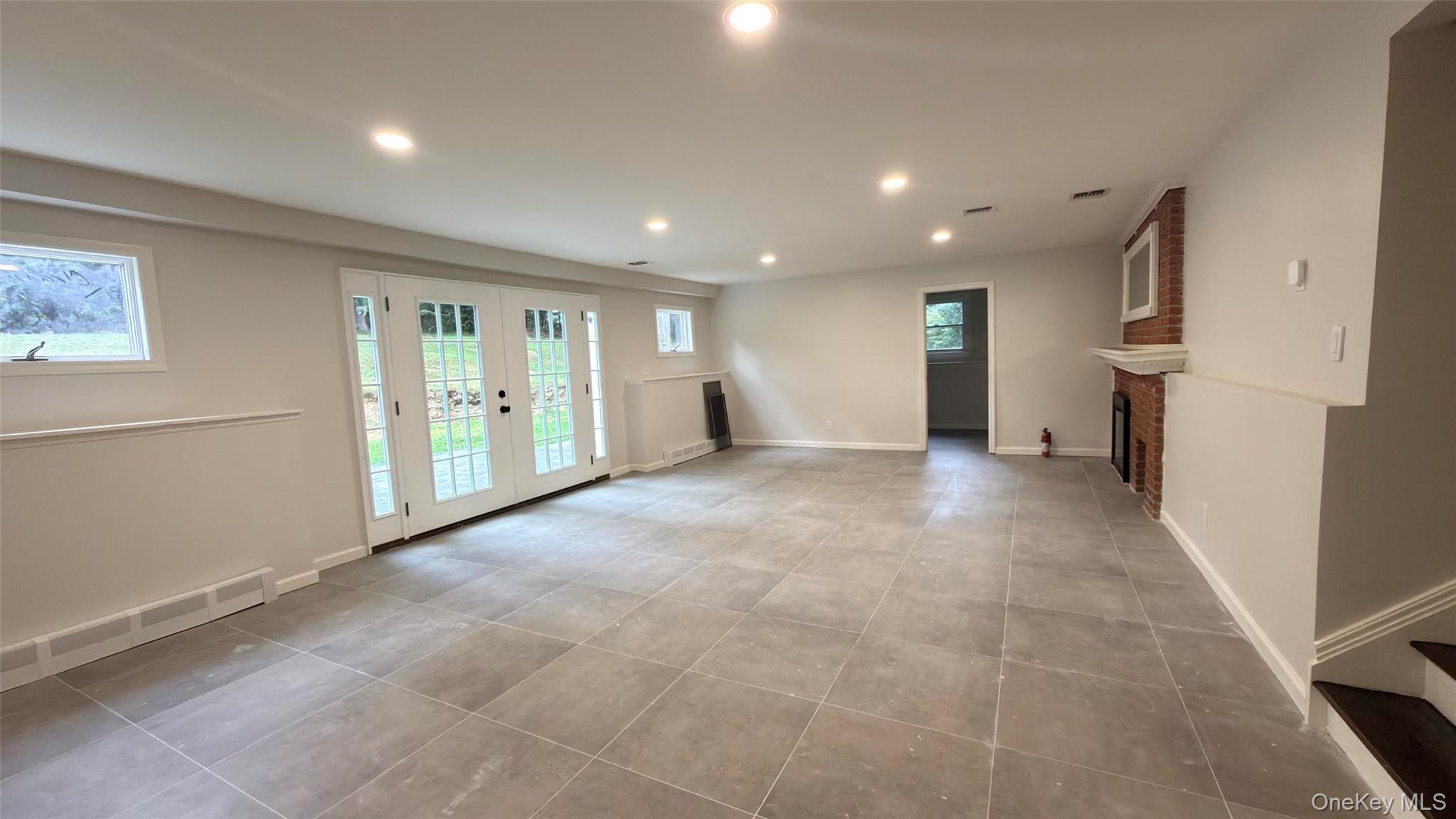 19 Bunkerhill Drive – For Rent photo 19