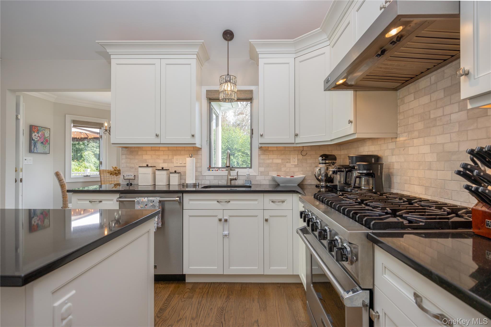16 Lark Street – For Sale photo 8