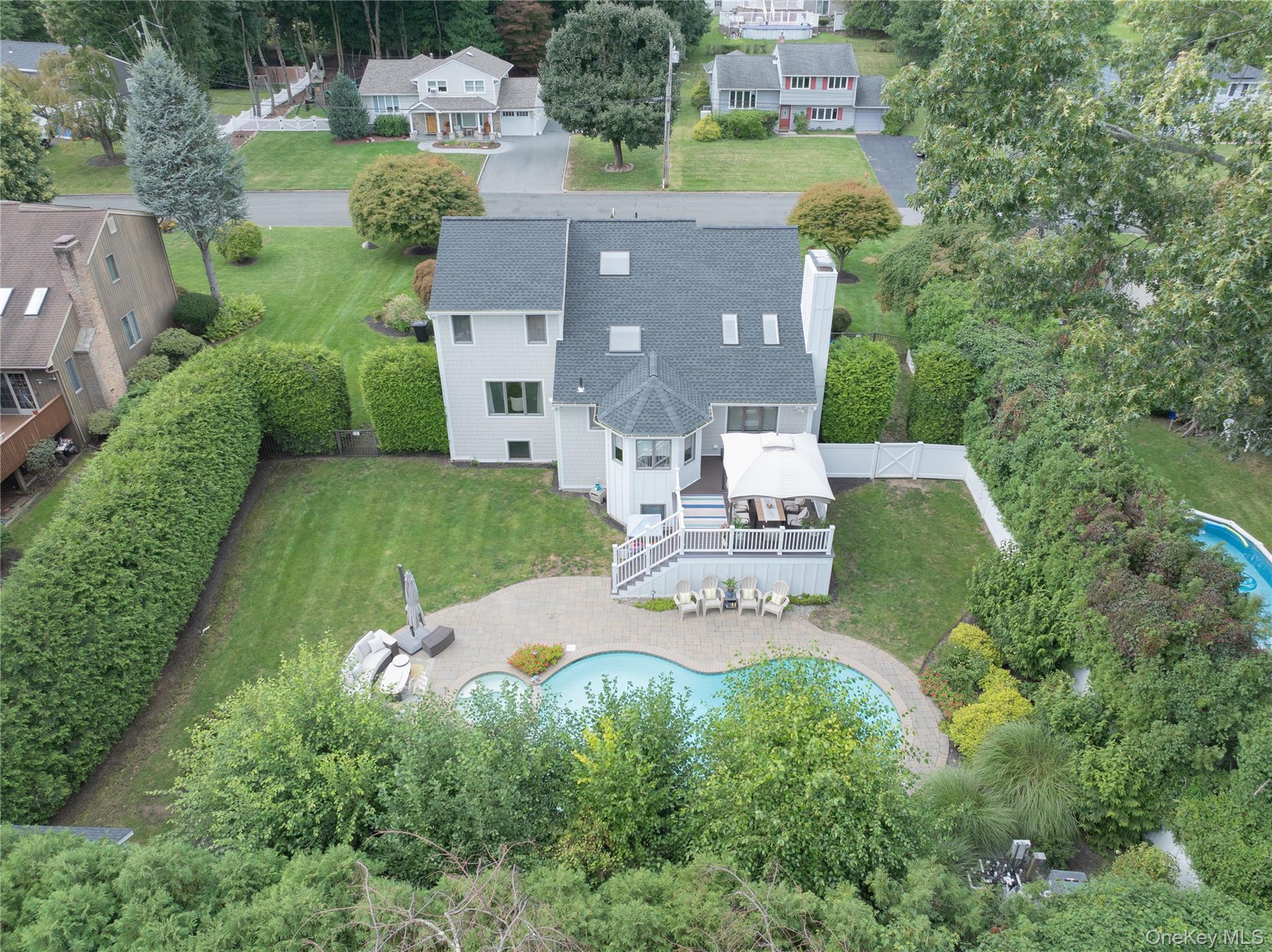 16 Lark Street – For Sale photo 42