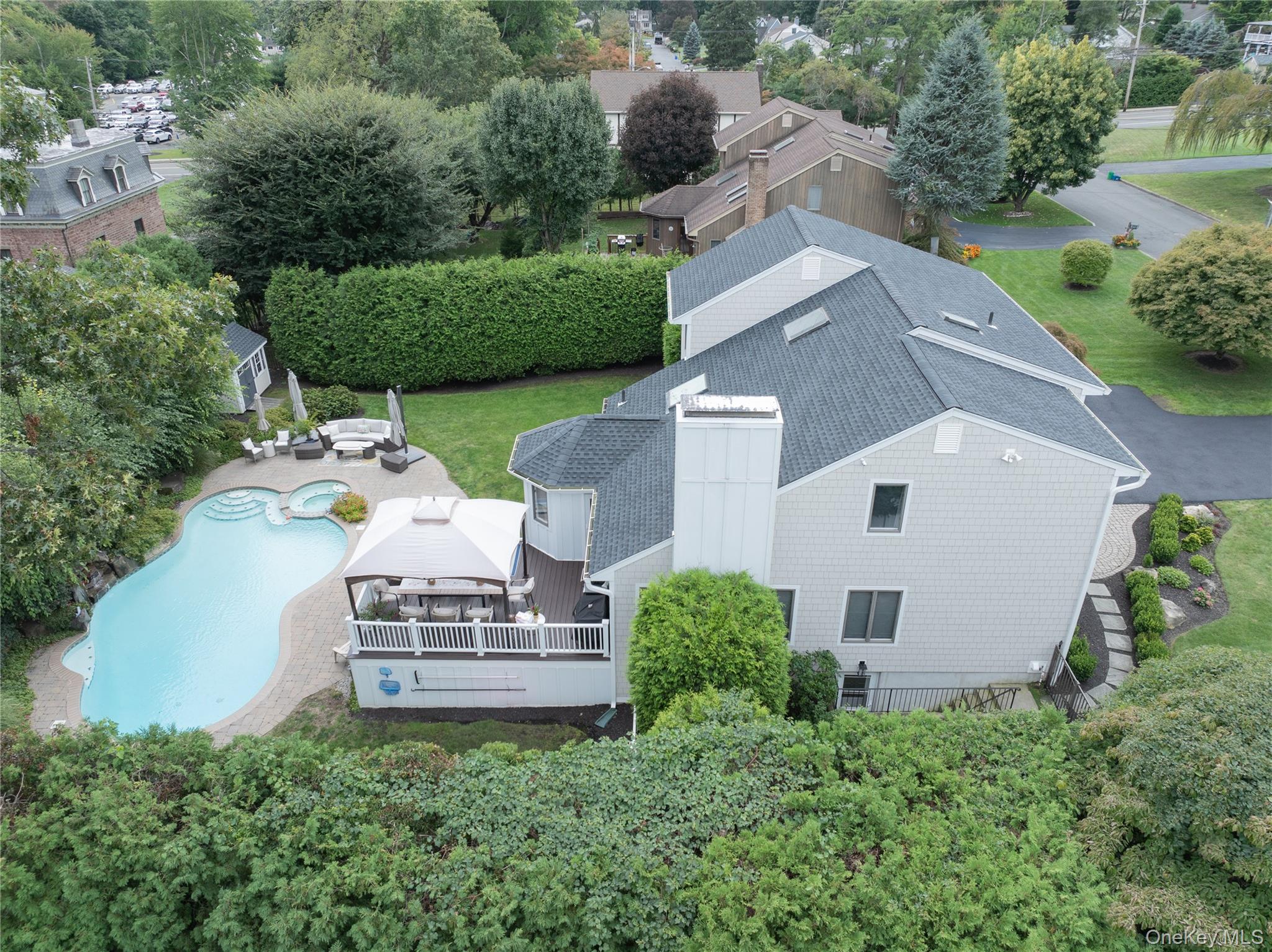 16 Lark Street – For Sale photo 44