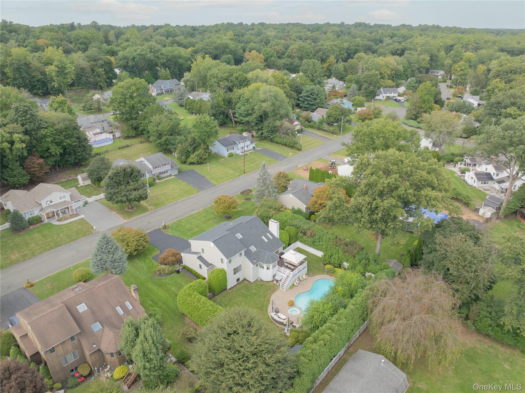 16 Lark Street – For Sale photo 38