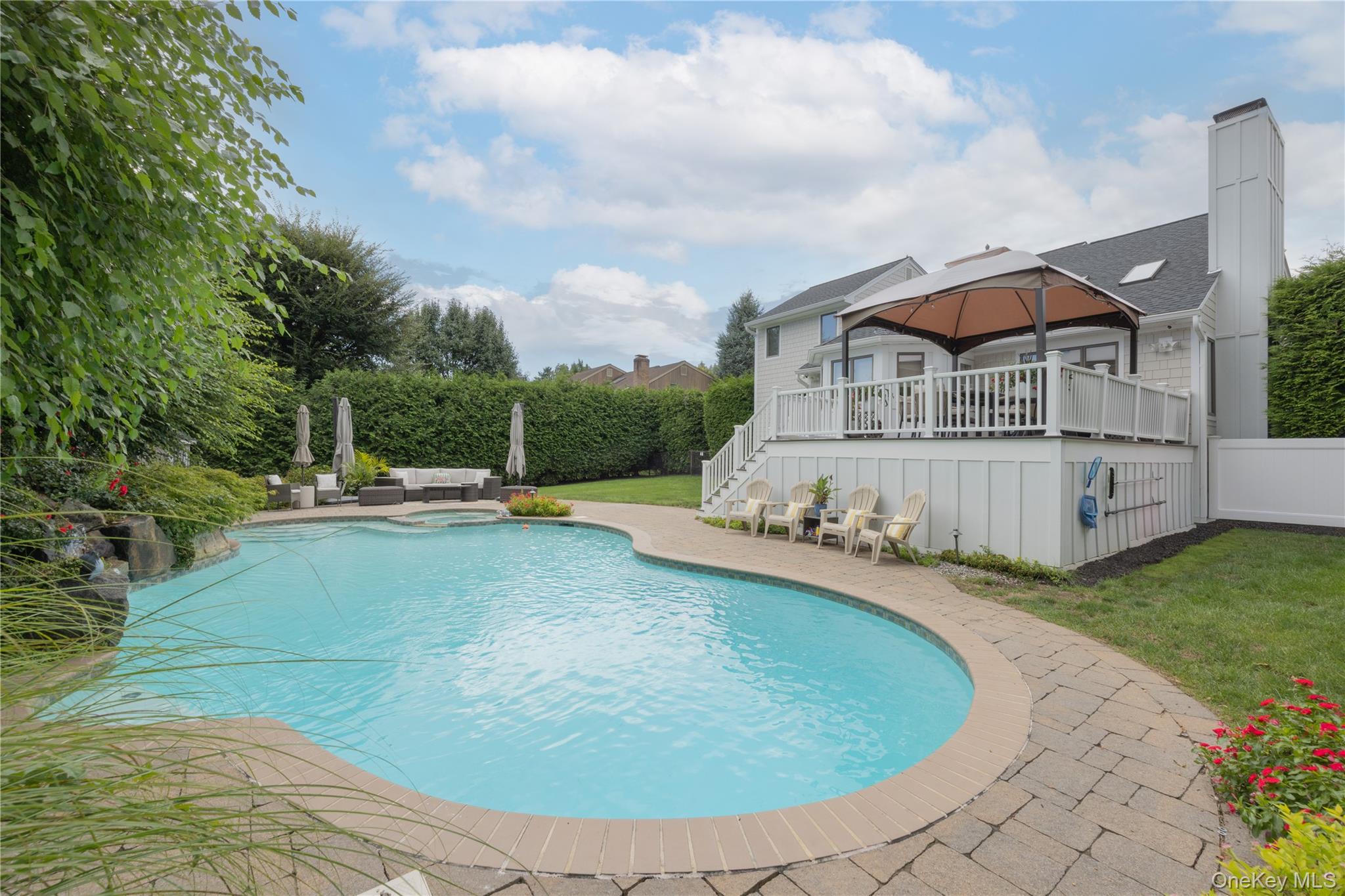16 Lark Street – For Sale photo 28
