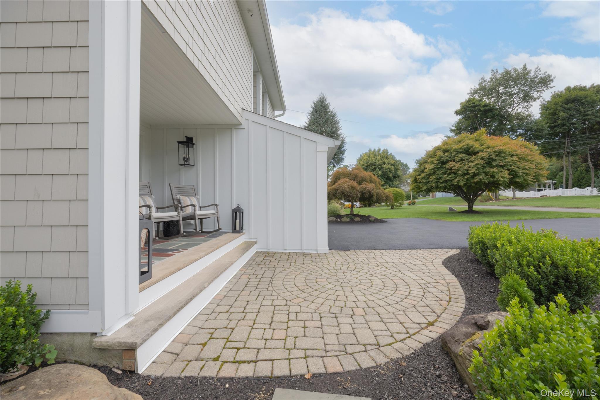16 Lark Street – For Sale photo 2
