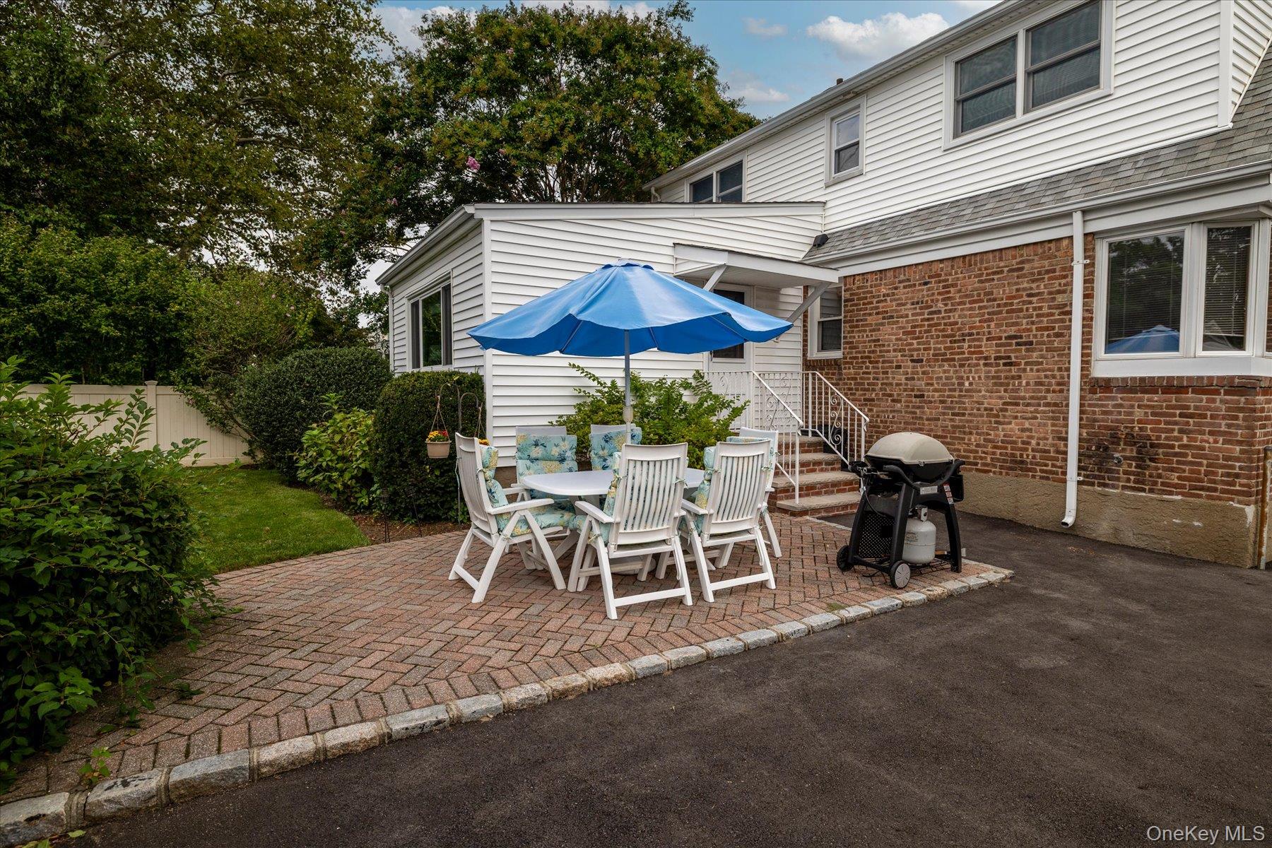 87 Woods Avenue – For Sale photo 21