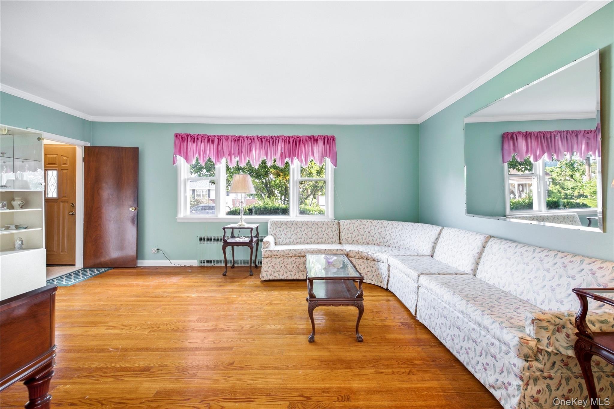 204 Pamlico Avenue – For Sale photo 2