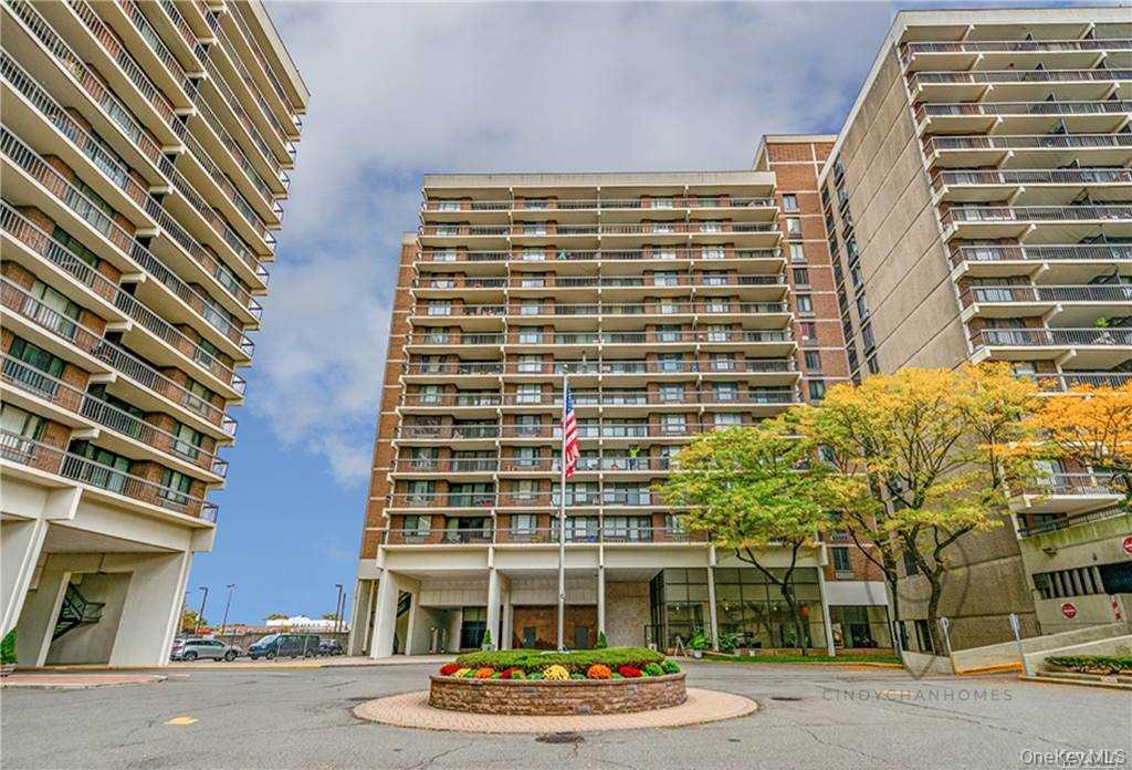 152-18 Union Turnpike, Unit 4 P photo 3
