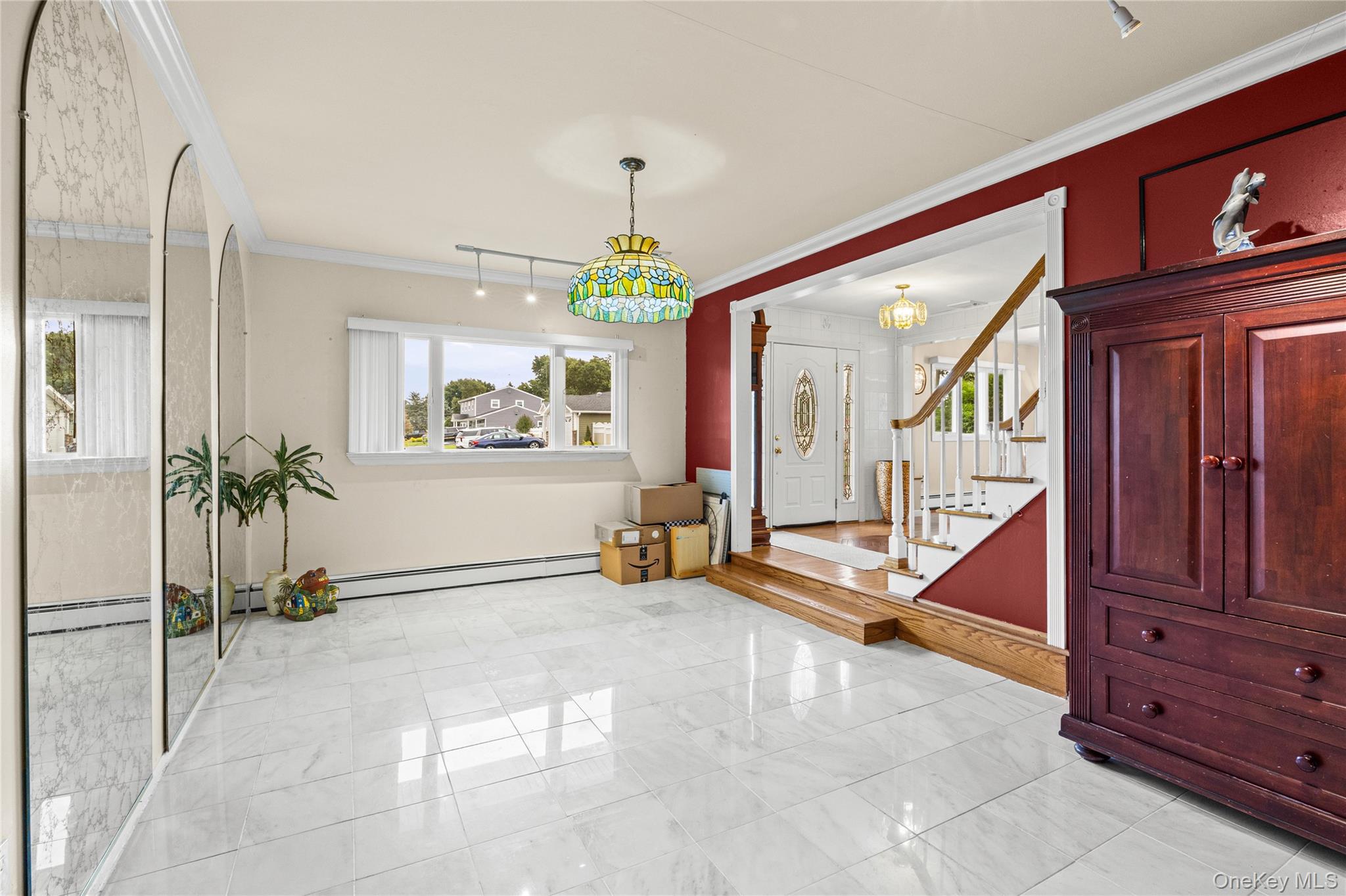 822 Coates Avenue – For Sale photo 8