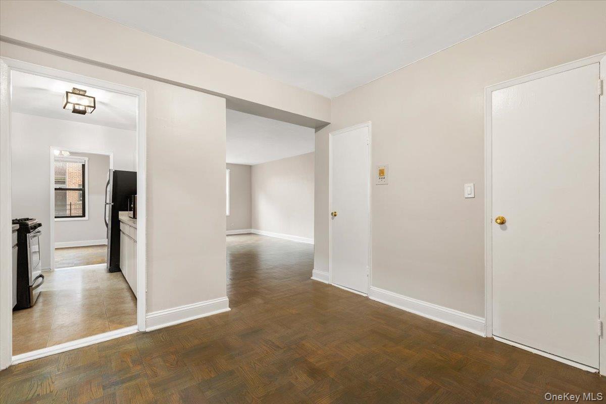 16 N Broadway, Unit 5C photo 12