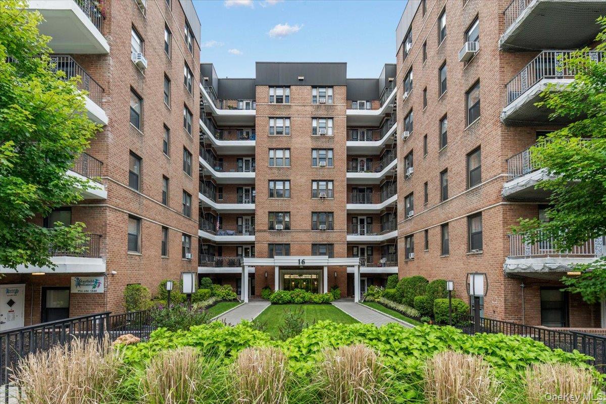 16 N Broadway, Unit 5C