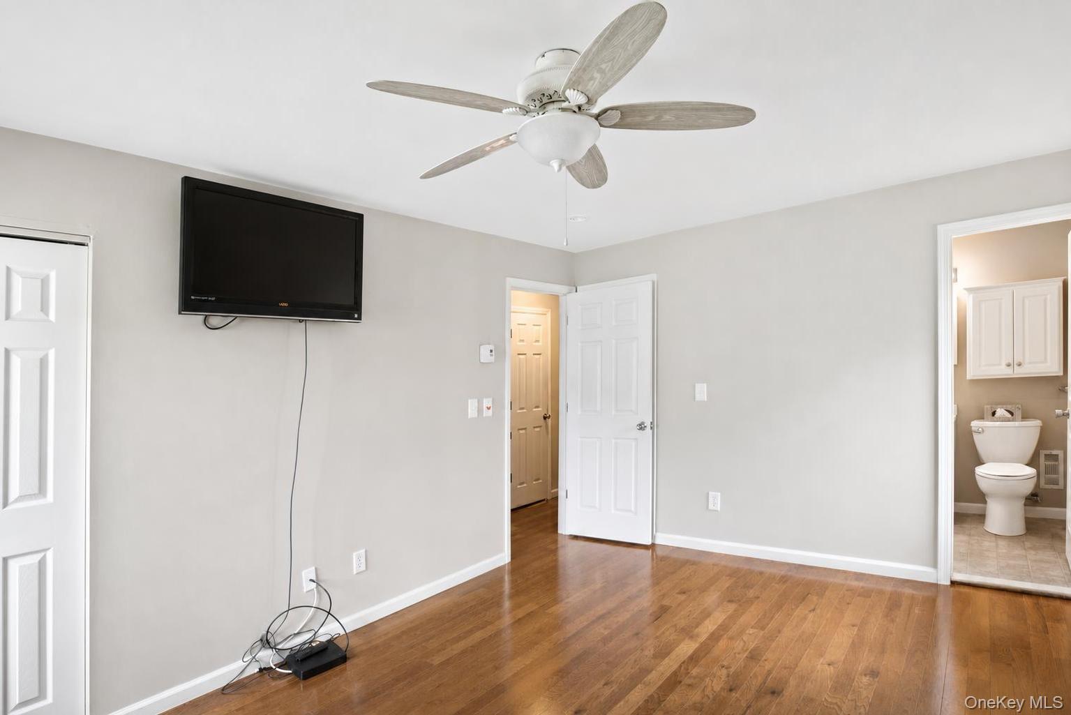 129 Main Street, Unit G5 photo 22