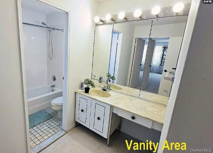 300 High Point Drive, Unit 614 photo 4