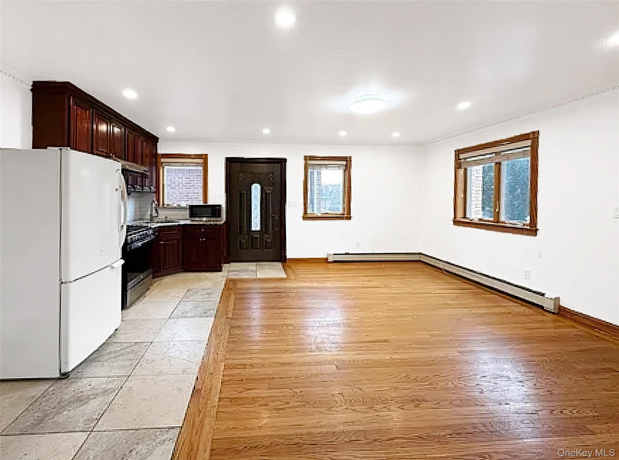 61-36 Cloverdale Blvd – For Sale photo 28