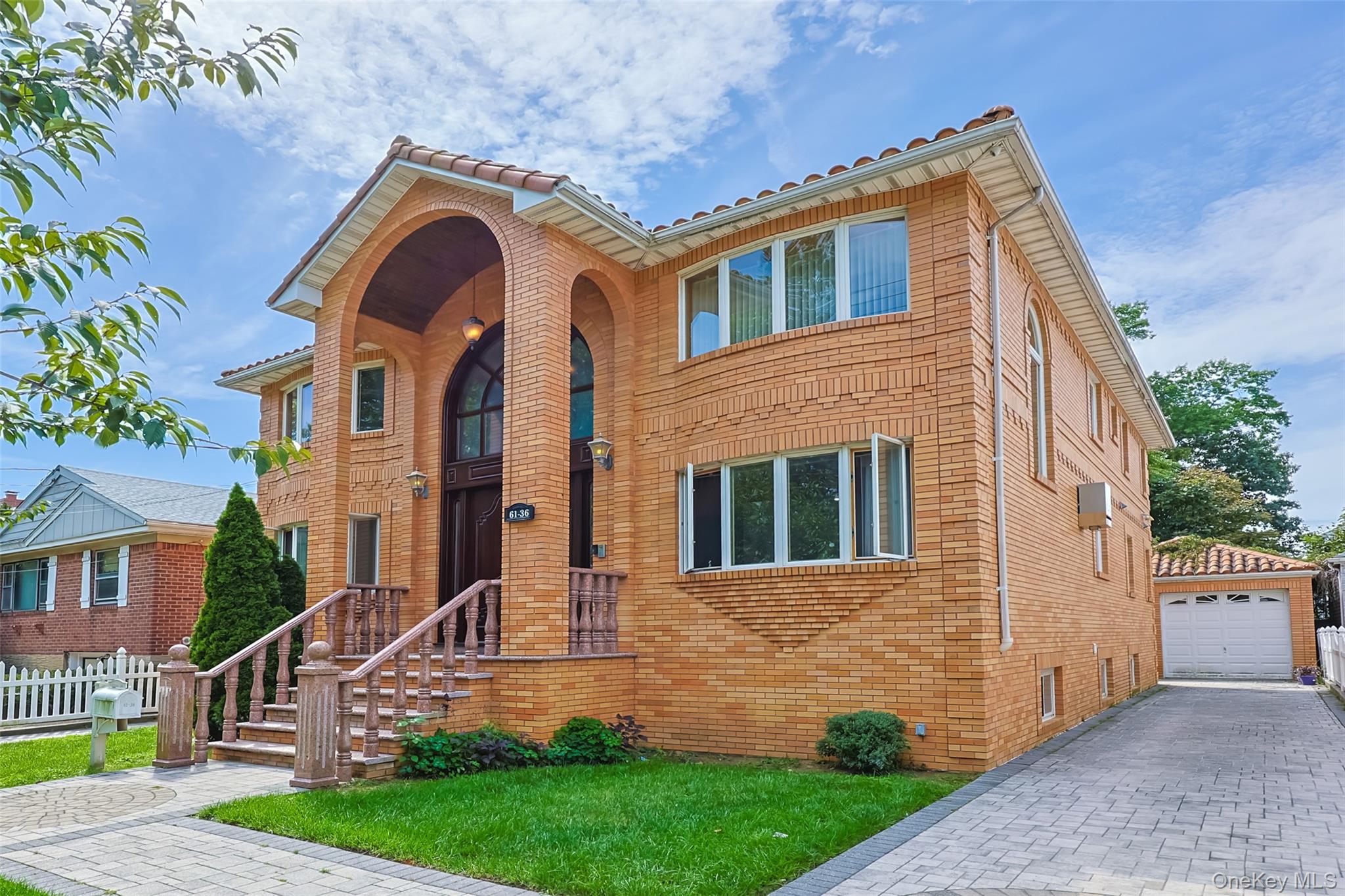61-36 Cloverdale Blvd – For Sale photo 2
