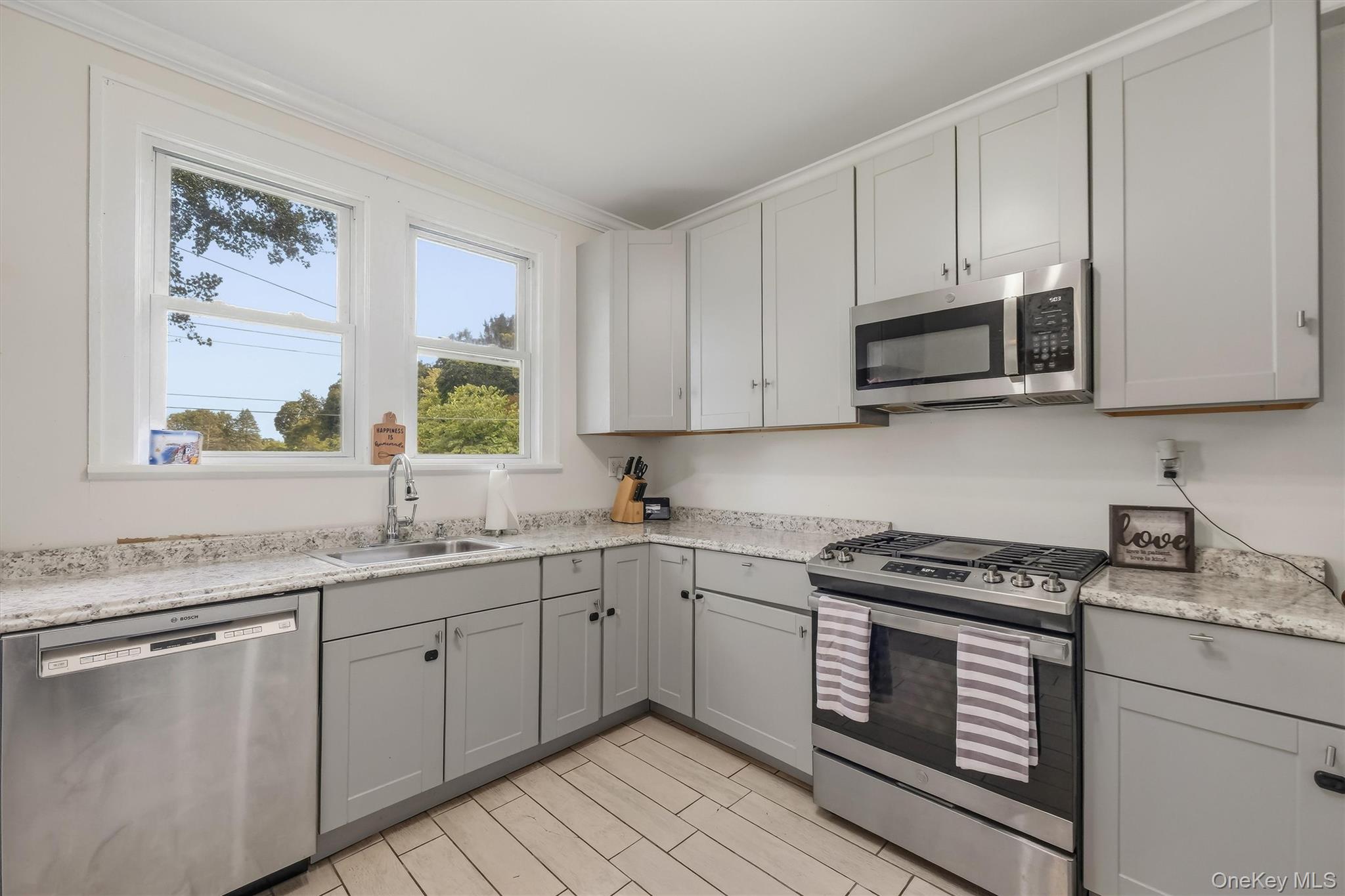 116 Fairview Avenue – For Sale photo 19