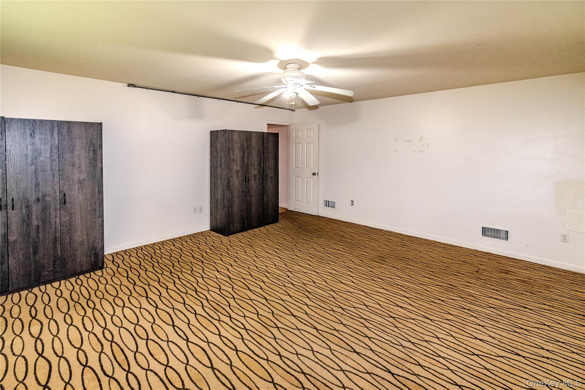 28 3rd Street – For Sale photo 34