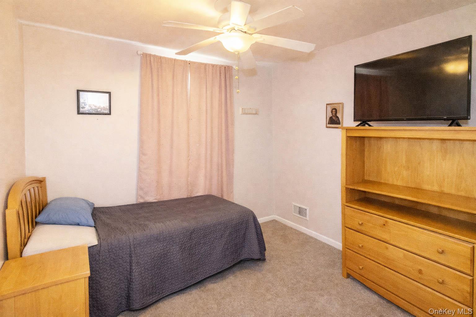 28 3rd Street – For Sale photo 21