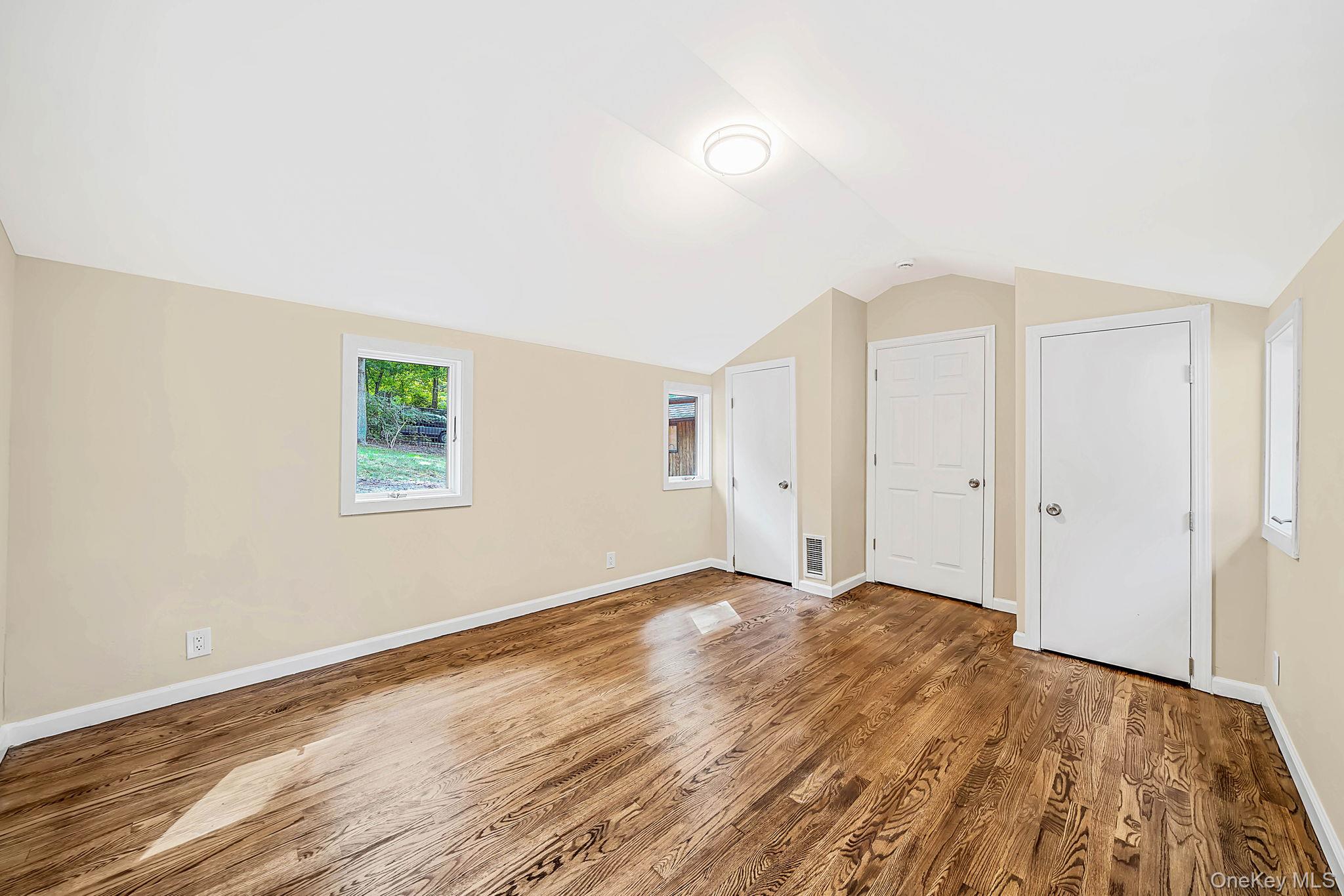 5 Jacobs Lane – For Sale photo 20