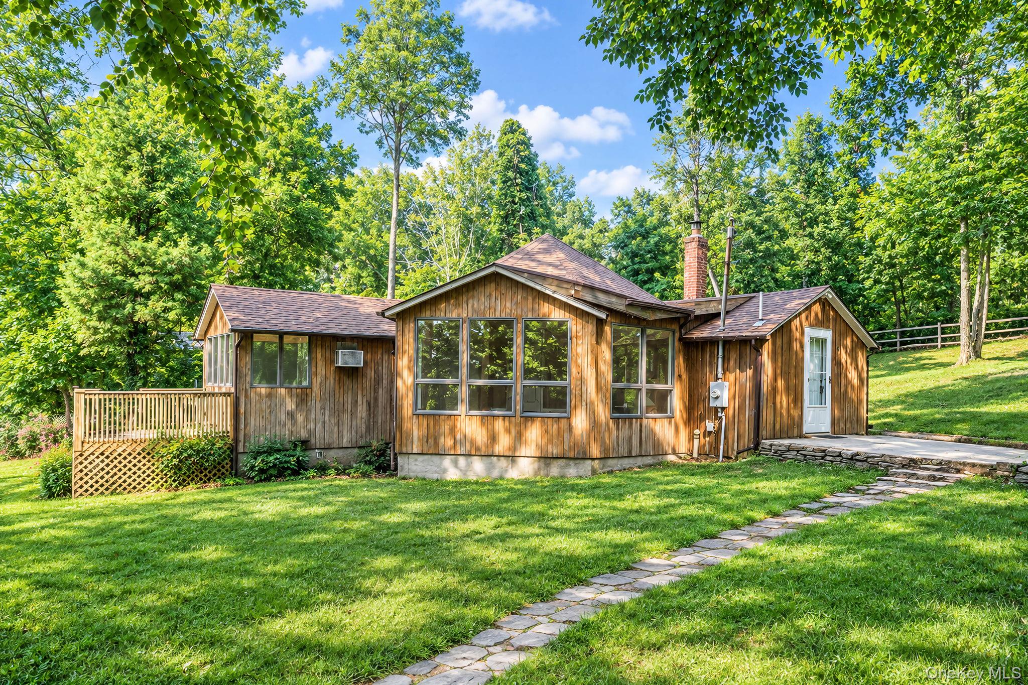 5 Jacobs Lane – For Sale photo 3