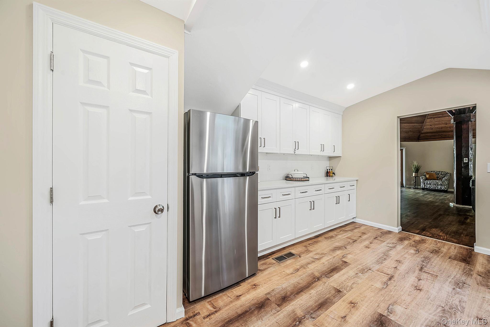 5 Jacobs Lane – For Sale photo 13