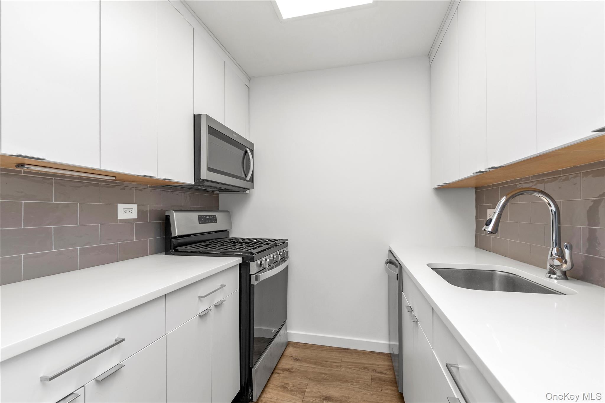 2 Bay Club Drive, Unit 20-O photo 14