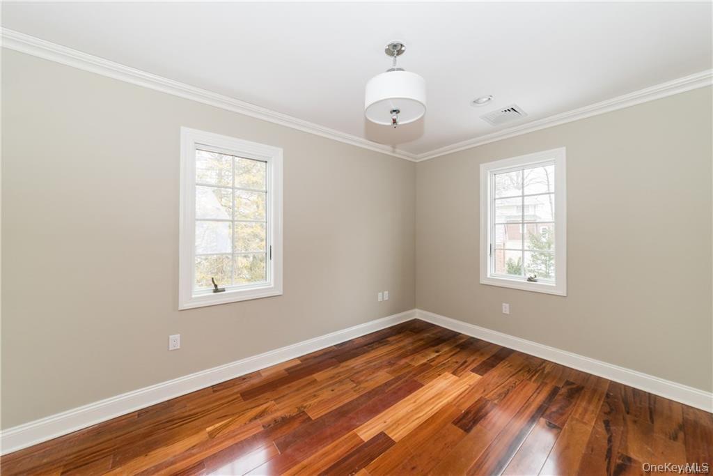 1 Elizabeth Road – For Sale photo 21