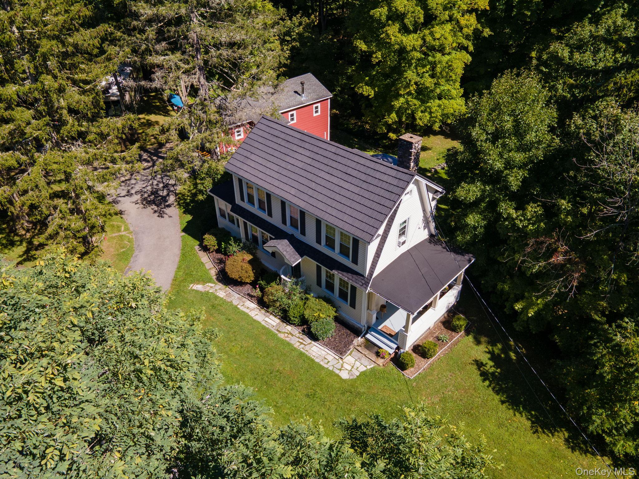 145 Drake Road – For Sale photo 2