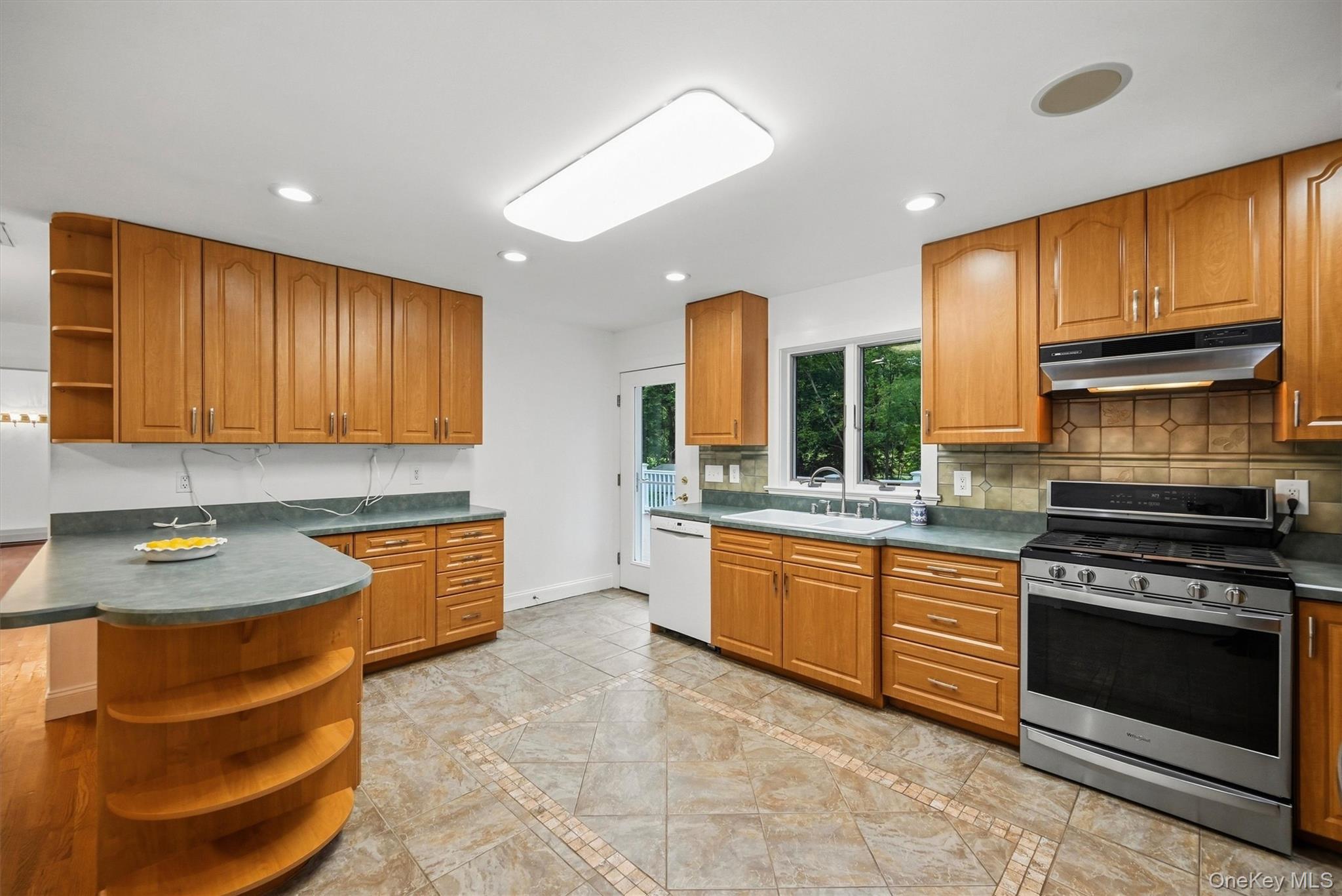 674 Eagle Valley Road – For Sale photo 8