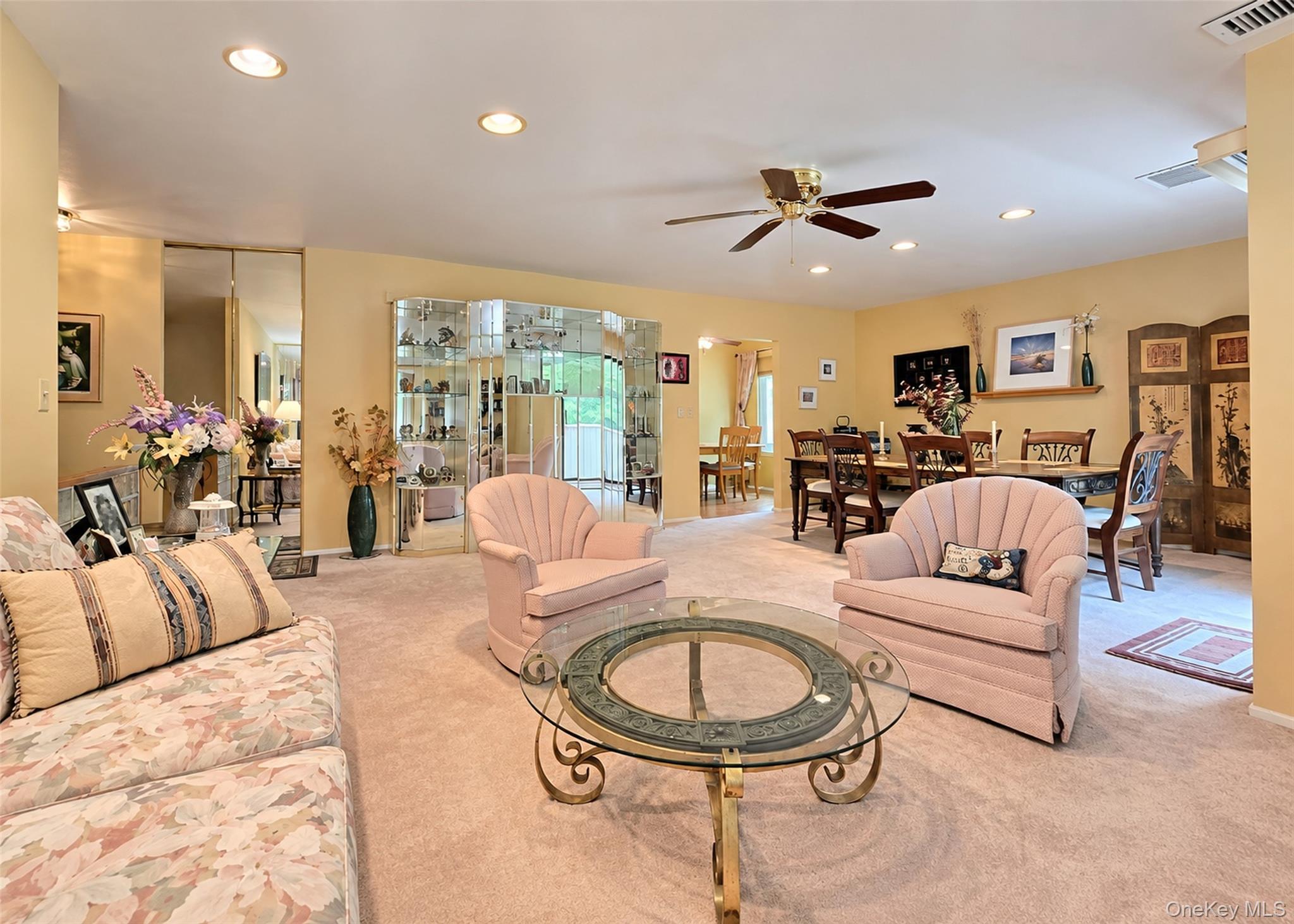 924 Skyline Drive – For Sale photo 8