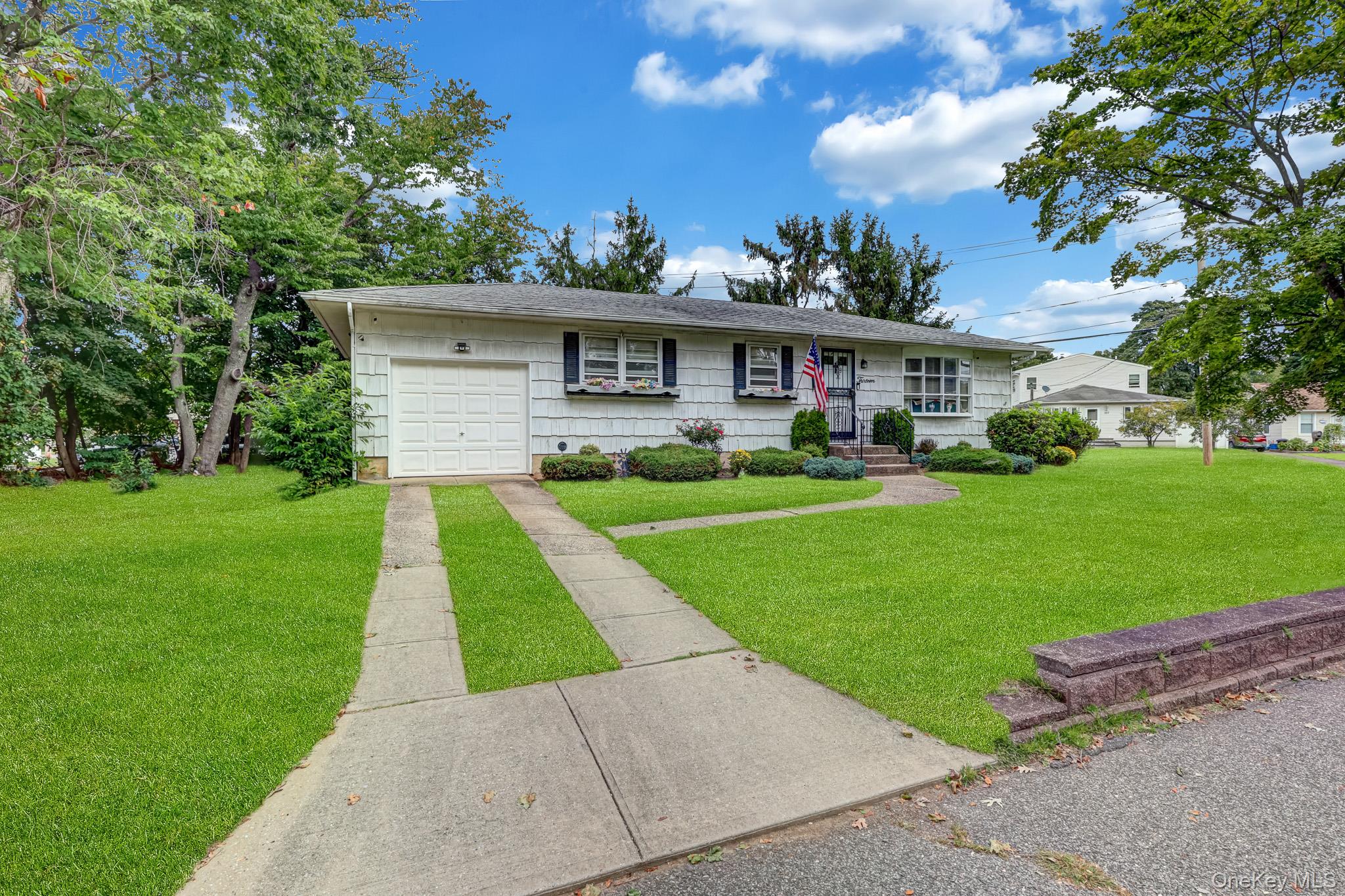 13 Haight Street – For Sale