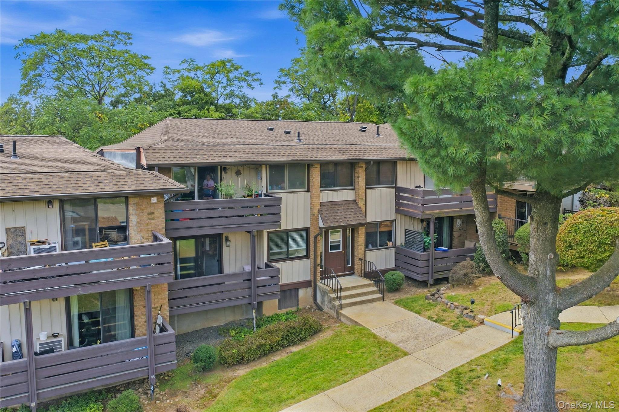 13 Sierra Vista Lane – For Sale photo 13