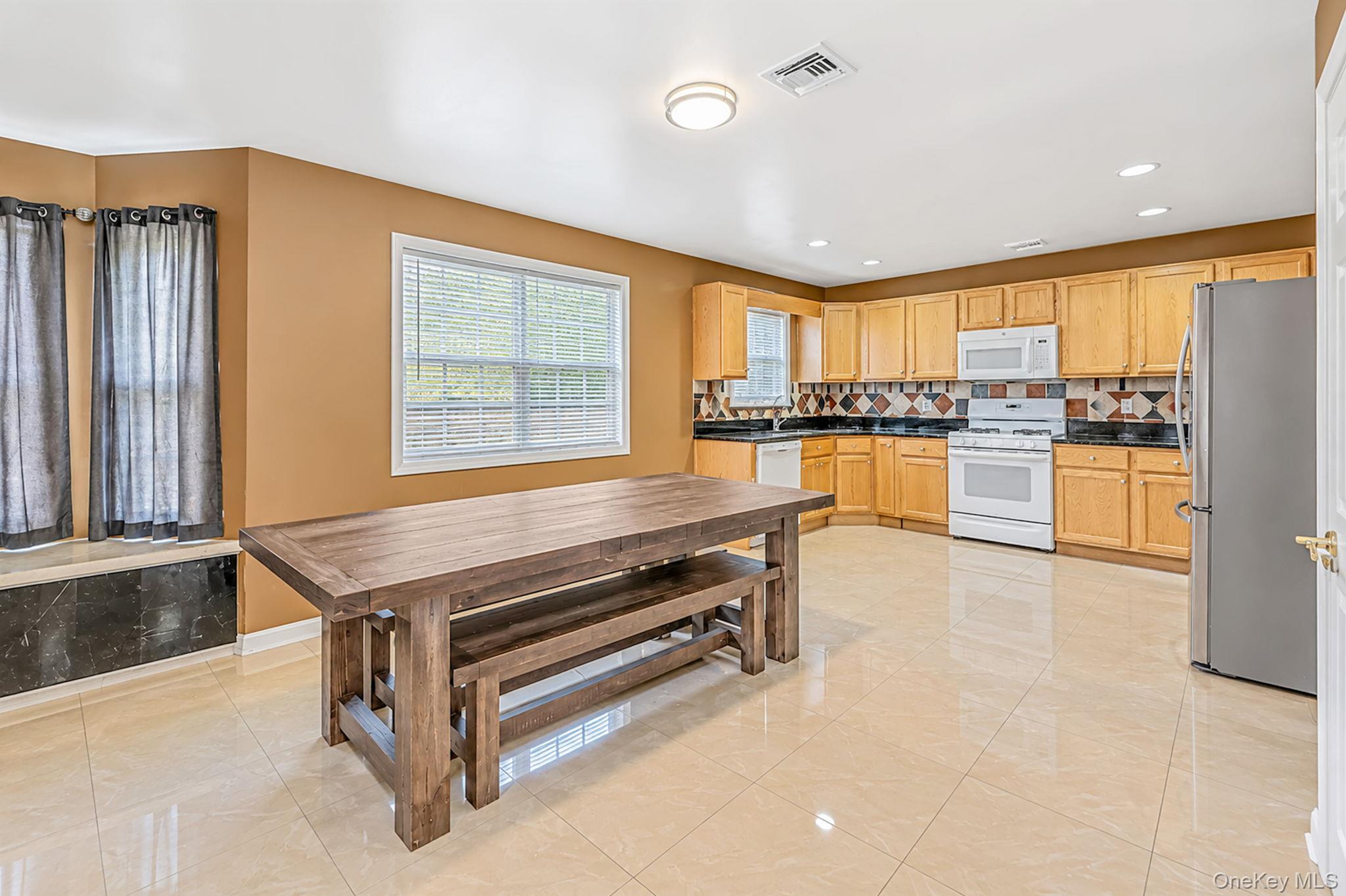 19 Oceanview Boulevard – For Sale photo 5