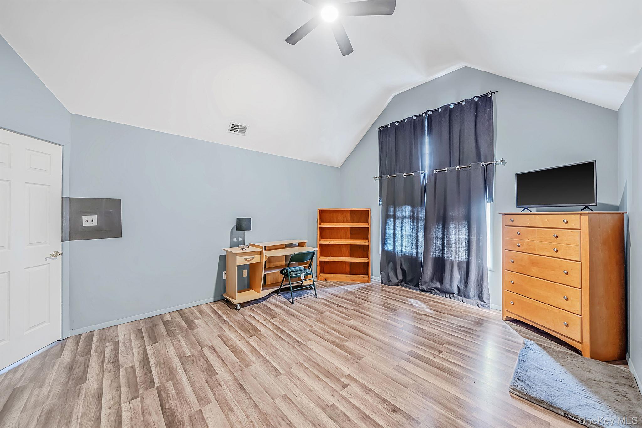 19 Oceanview Boulevard – For Sale photo 13
