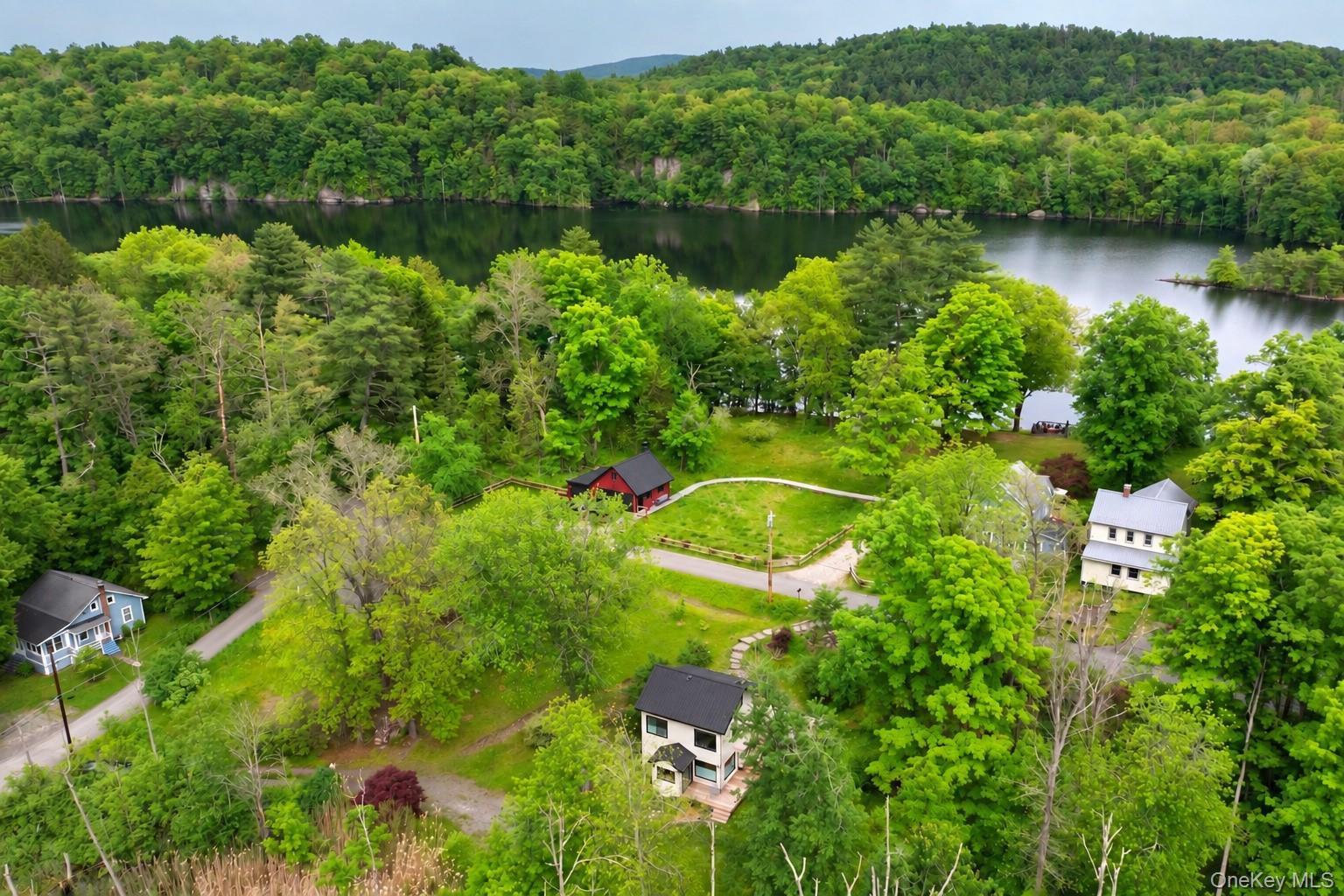 18 Lake Hill Road – For Sale photo 31